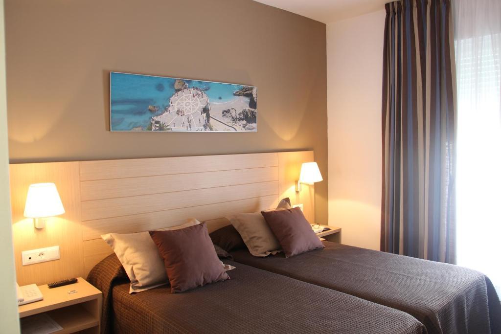 Double or Twin Room,26960108:JPEG