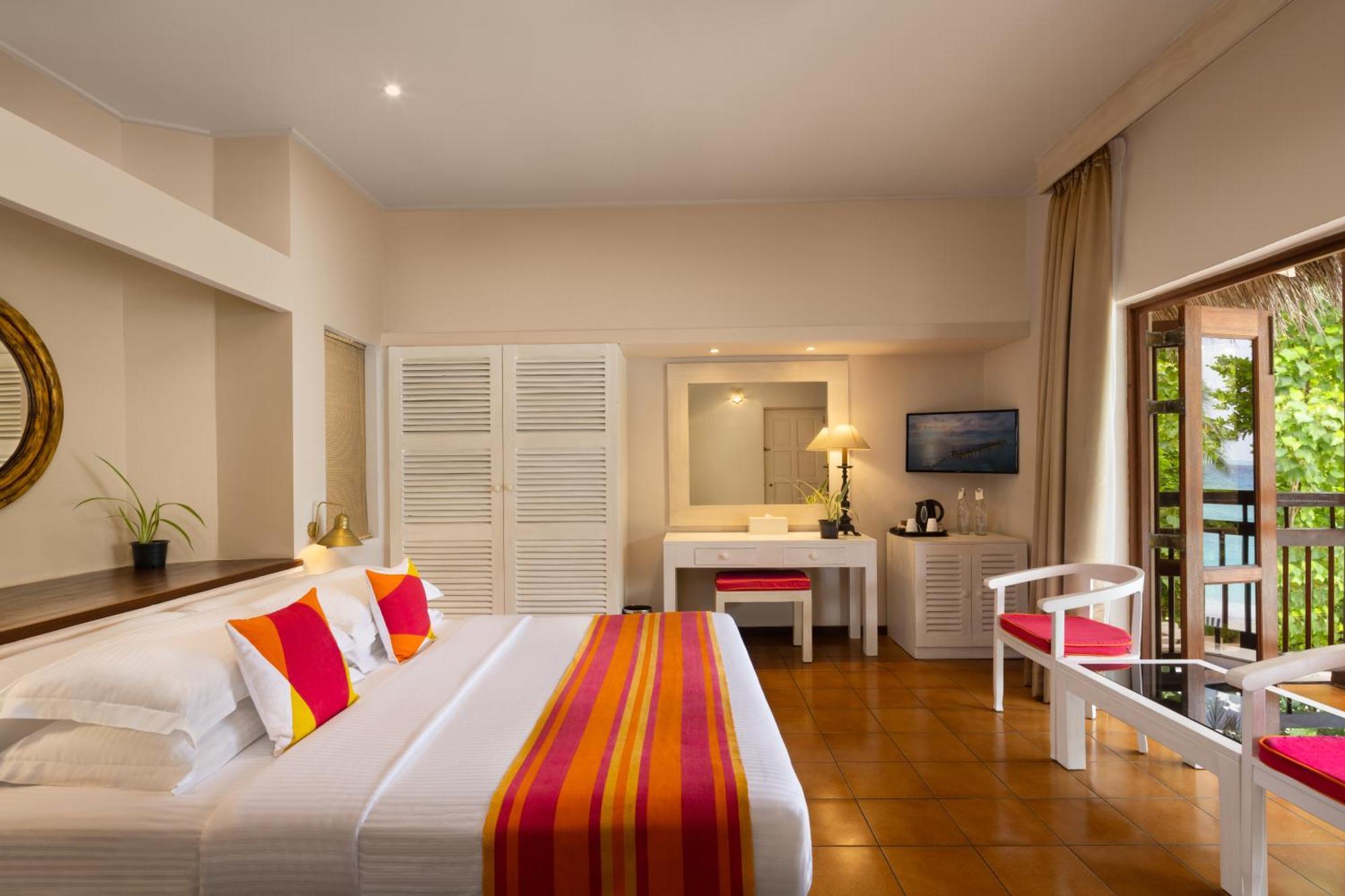 Classic Ocean View Room USD 50 Spa Credit Per Person | on Excursions | One Hour Sunset Photo Cruise Stays