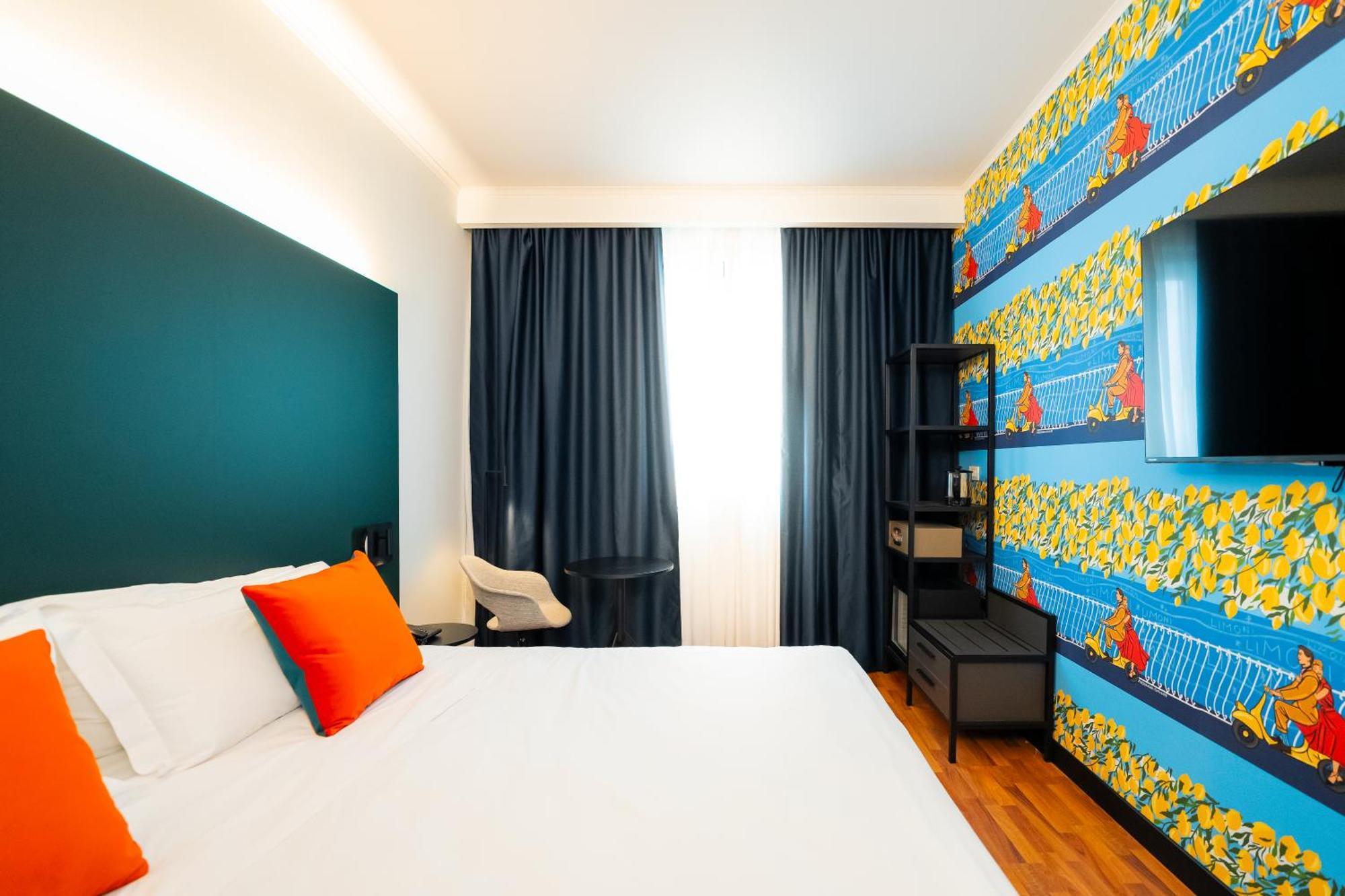 Graffiti Dus Room