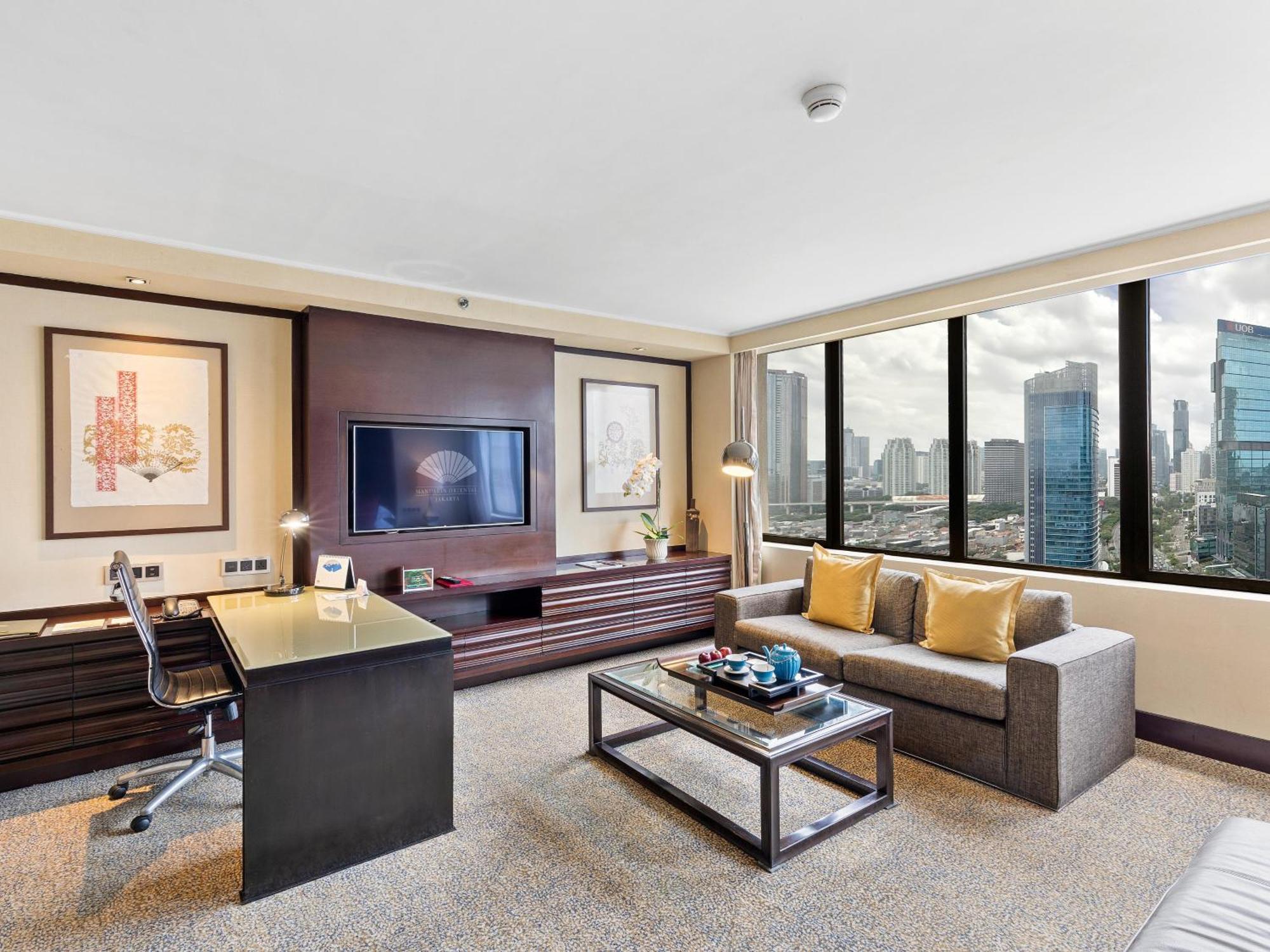 Deluxe Room King