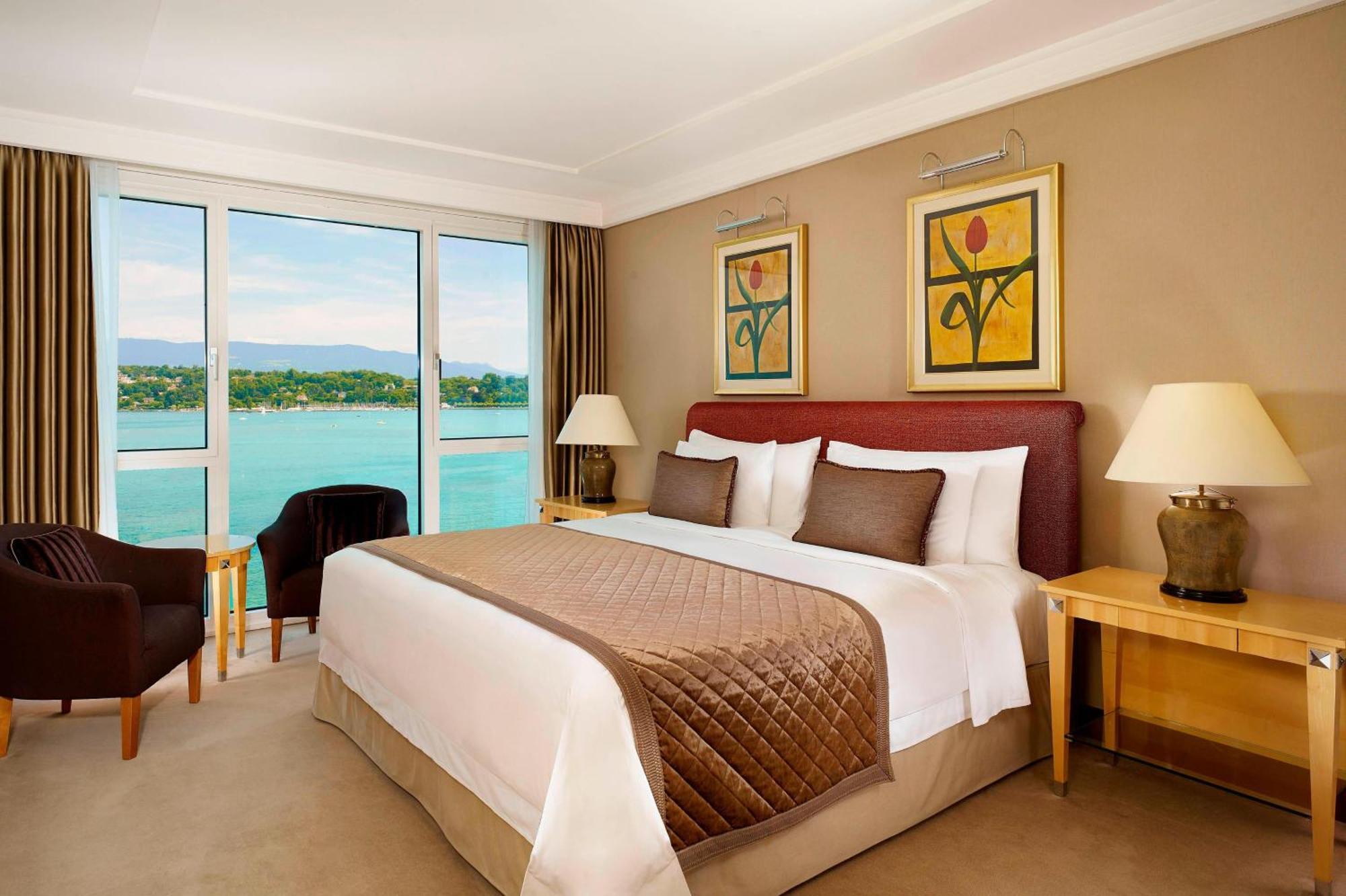 Deluxe King or Twin Room with Lake View,1643134308:JPEG