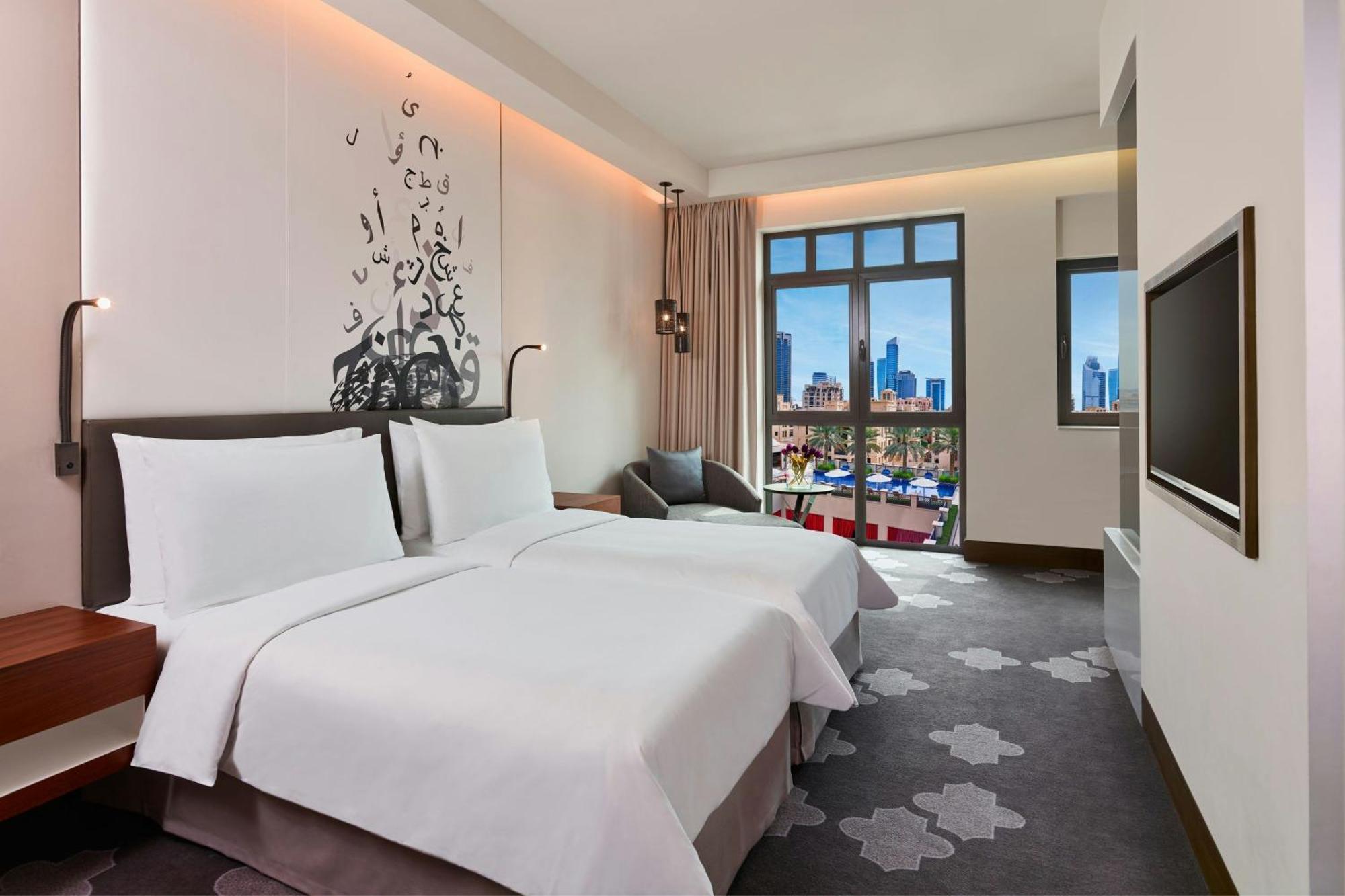Deluxe Twin Room Pool View