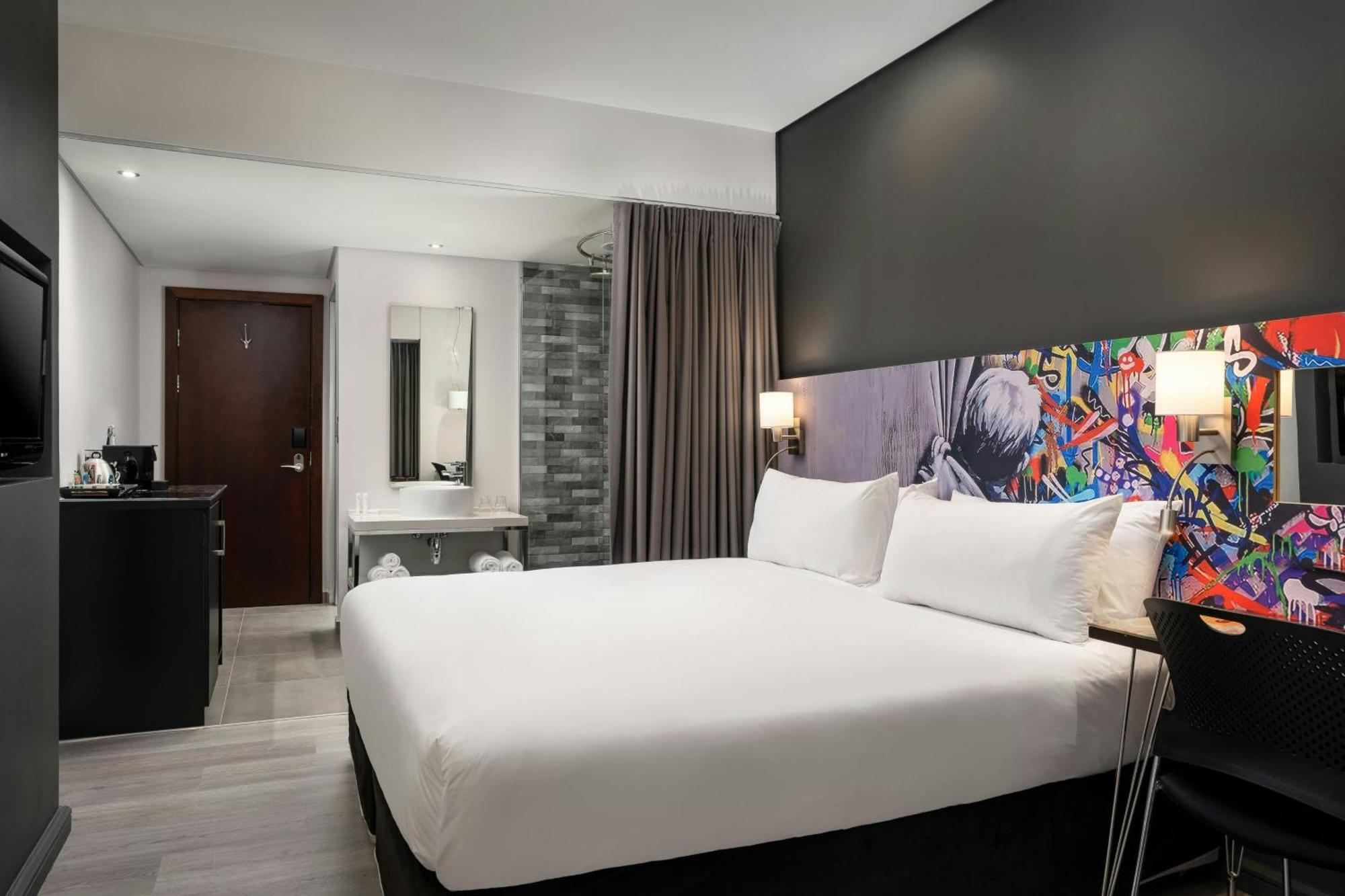 Large Guest Room,1643140515:JPEG