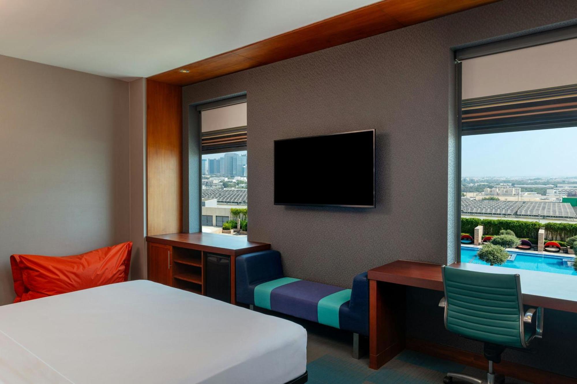 Aloft Room Guest room 1 King