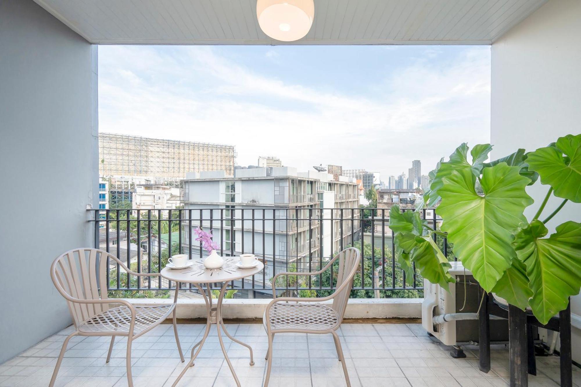 Superior Balcony