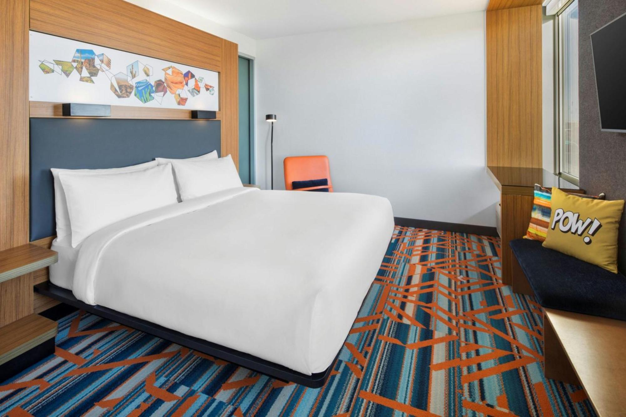 Aloft, Guest room, 1 King