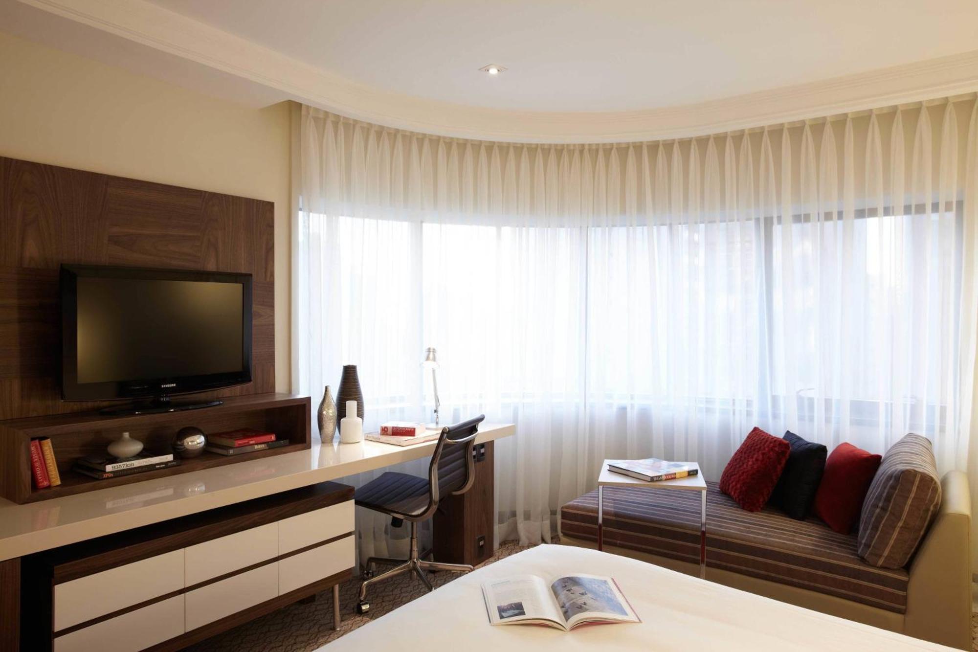 Deluxe Room with City View,1643155144:JPEG