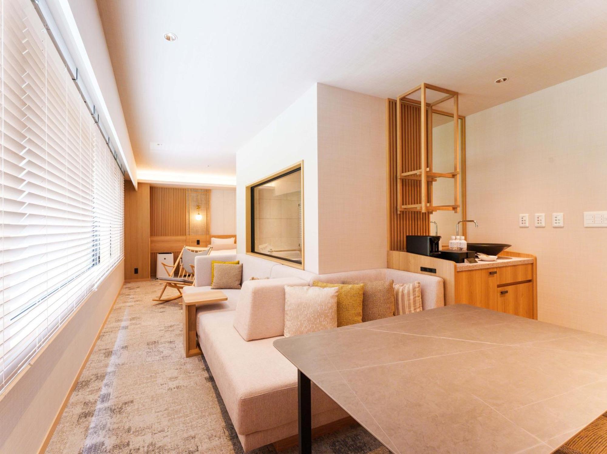 Large Twin Room