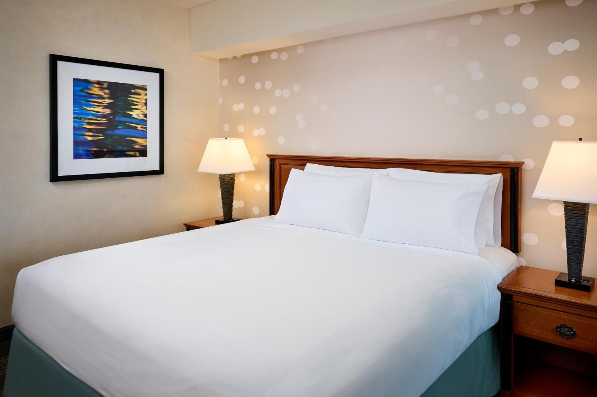 Standard King Room,1643757104:JPEG