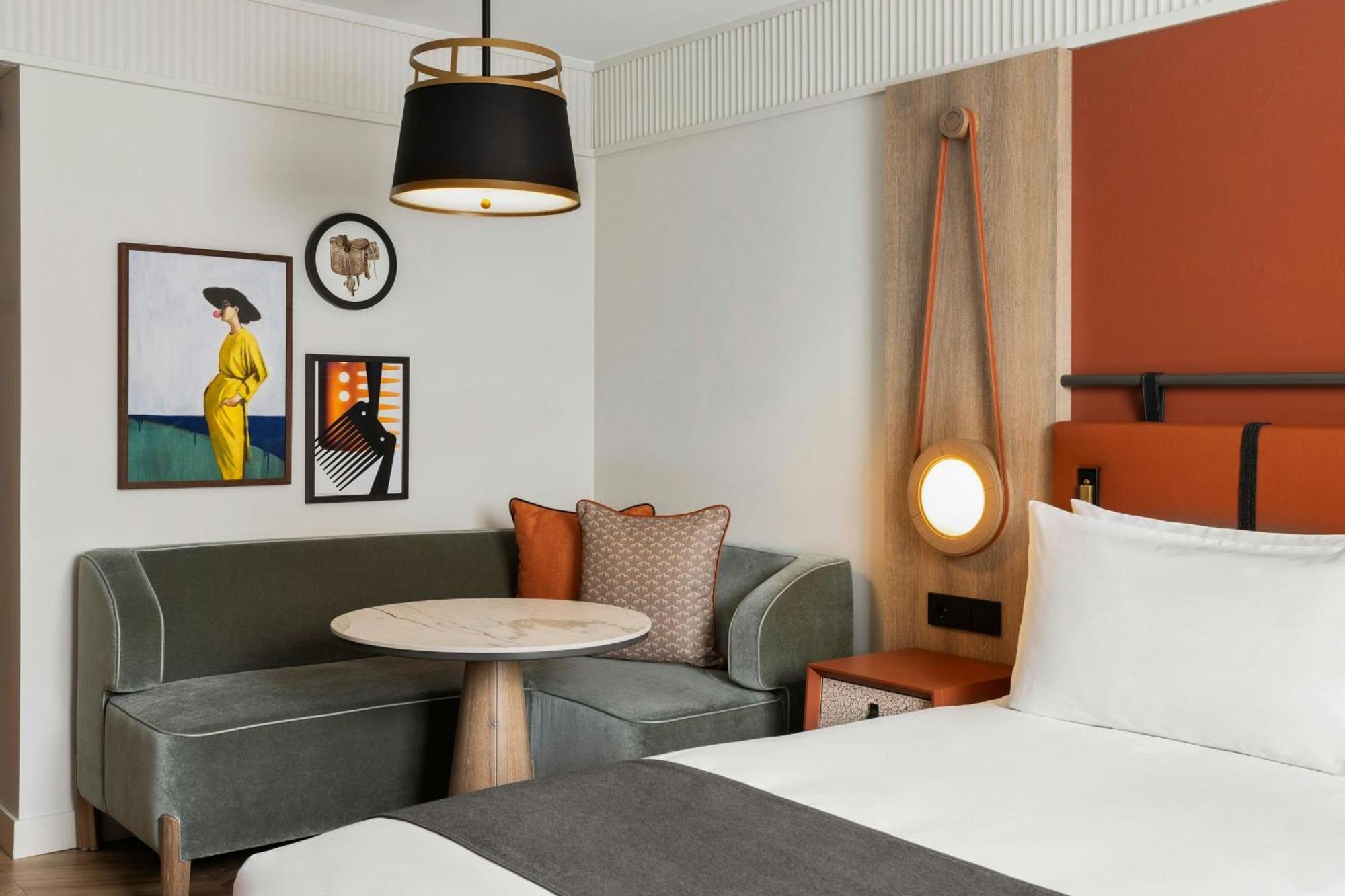 Superior King Room