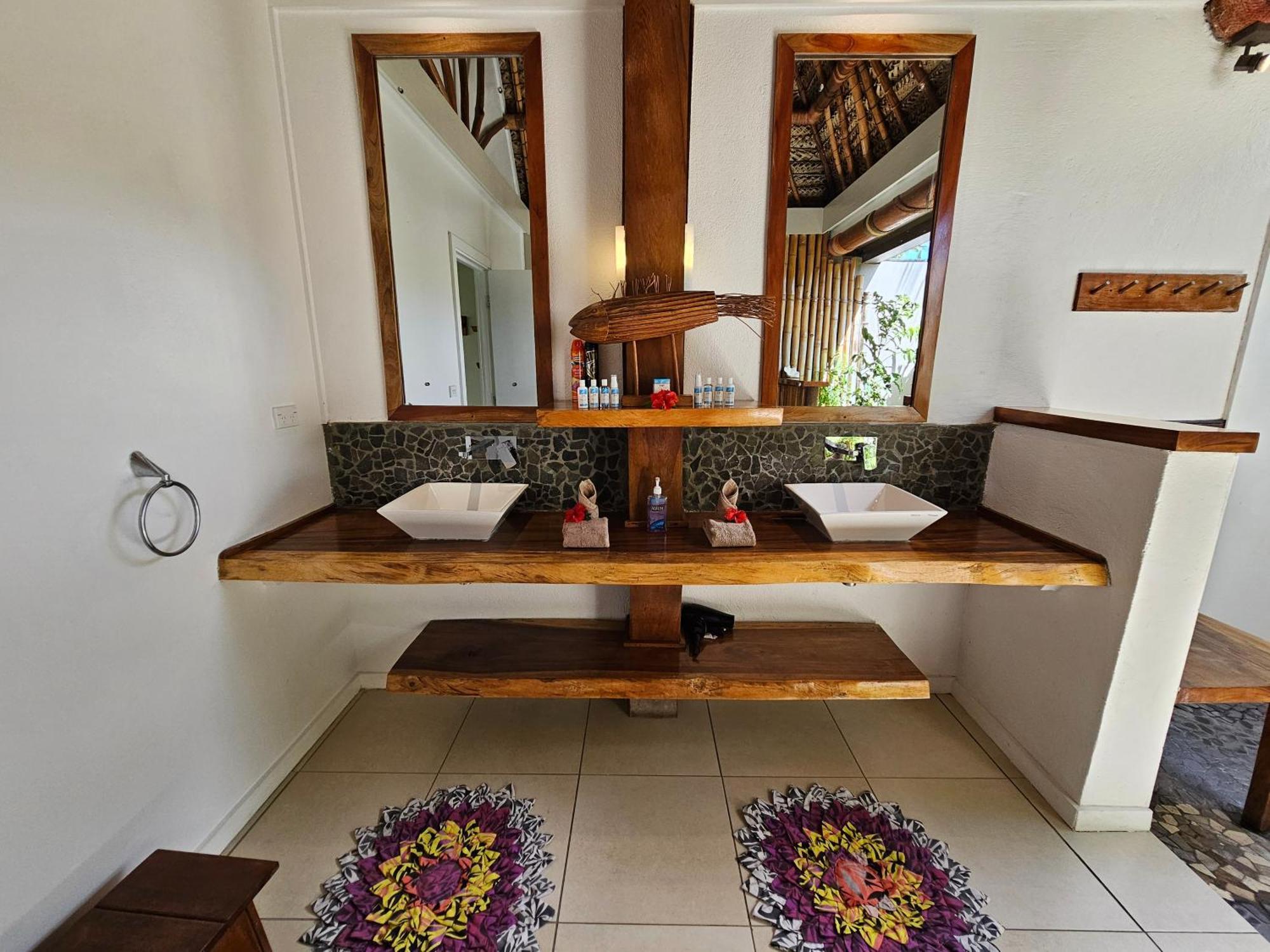 Villa con 2 Camere da Letto - Fronte Spiaggia