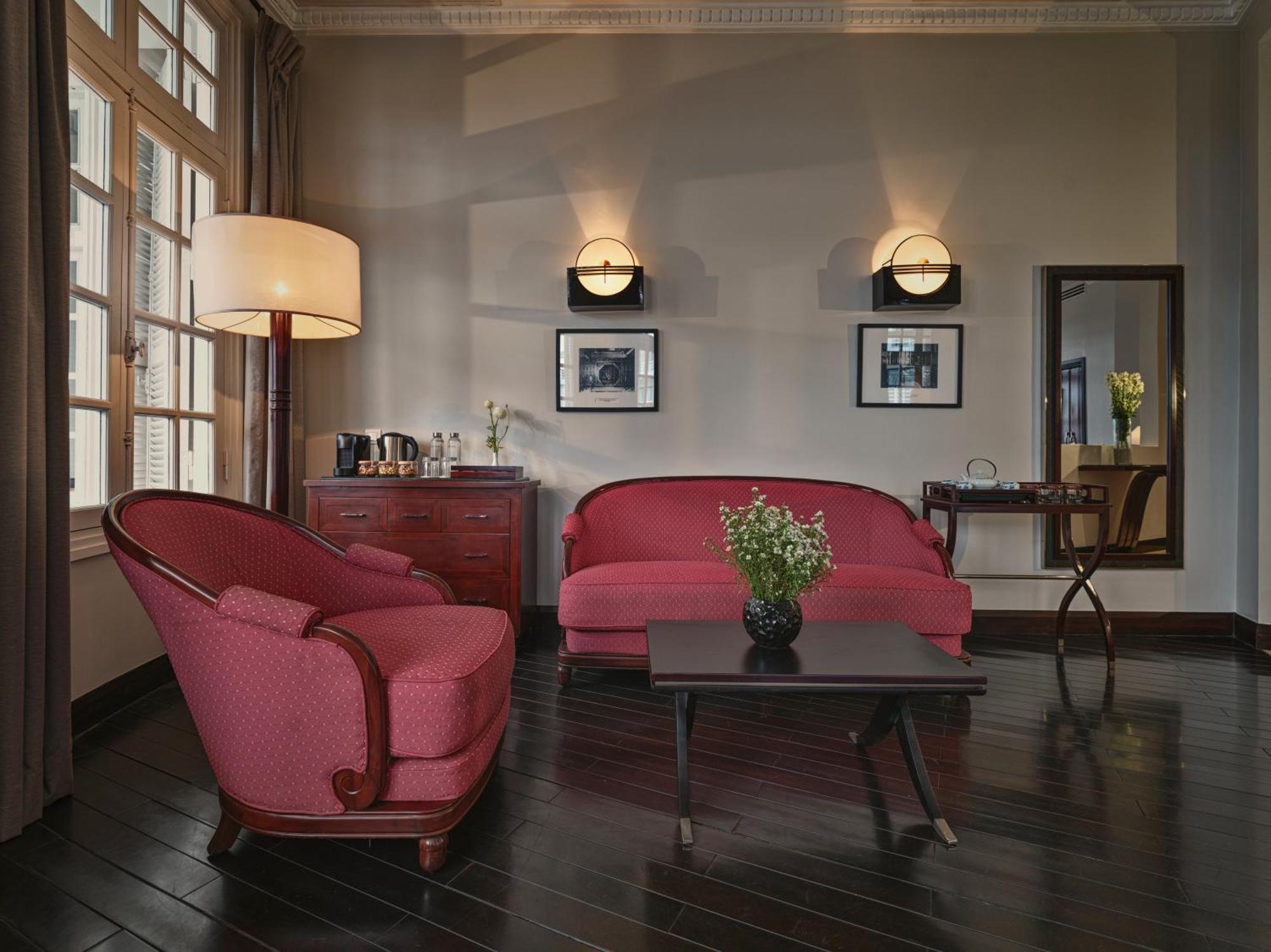 Colonial Suite,1645661105:JPEG