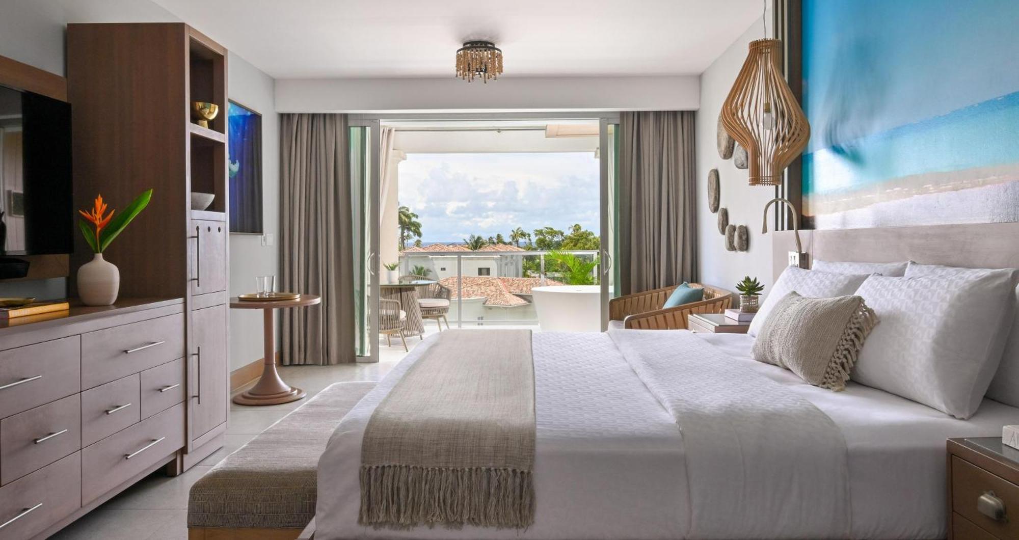 South Seas Hideaway Crystal Lagoon Club Level Suite Balcony