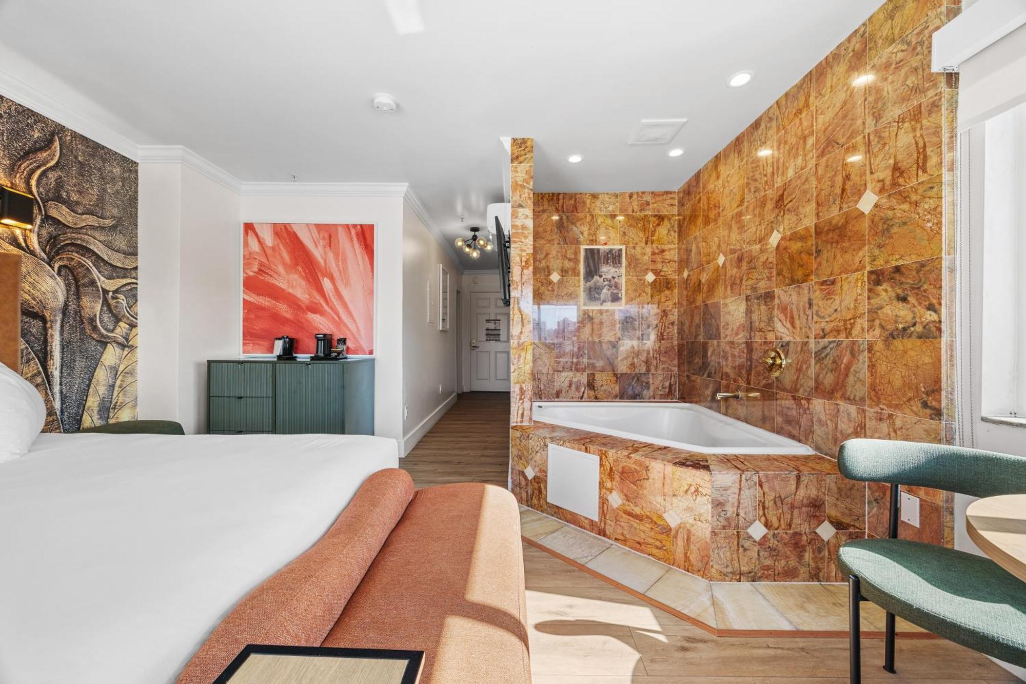 Penthouse Suite