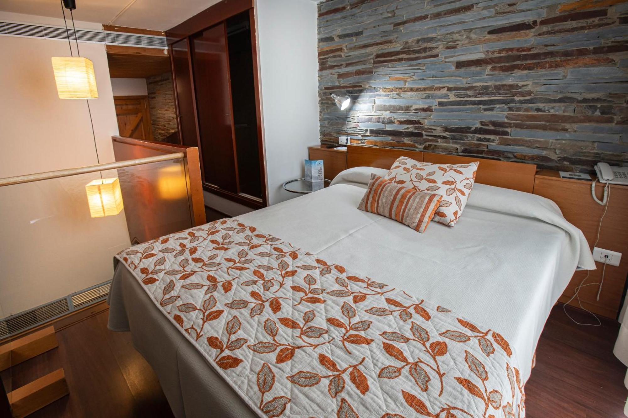 Duplex Room,1646334219:JPEG