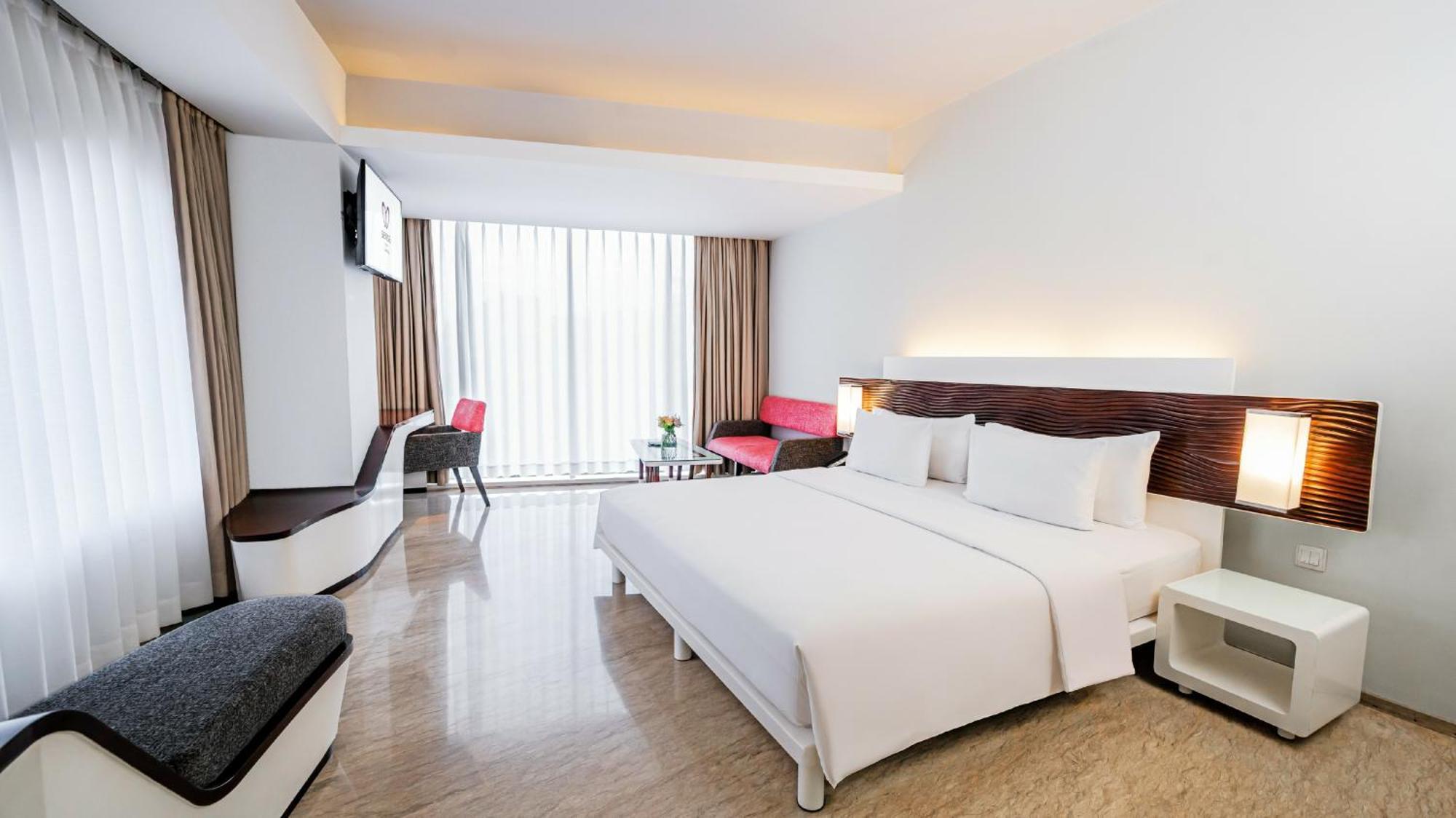 Deluxe Double Room,1698886987:JPEG