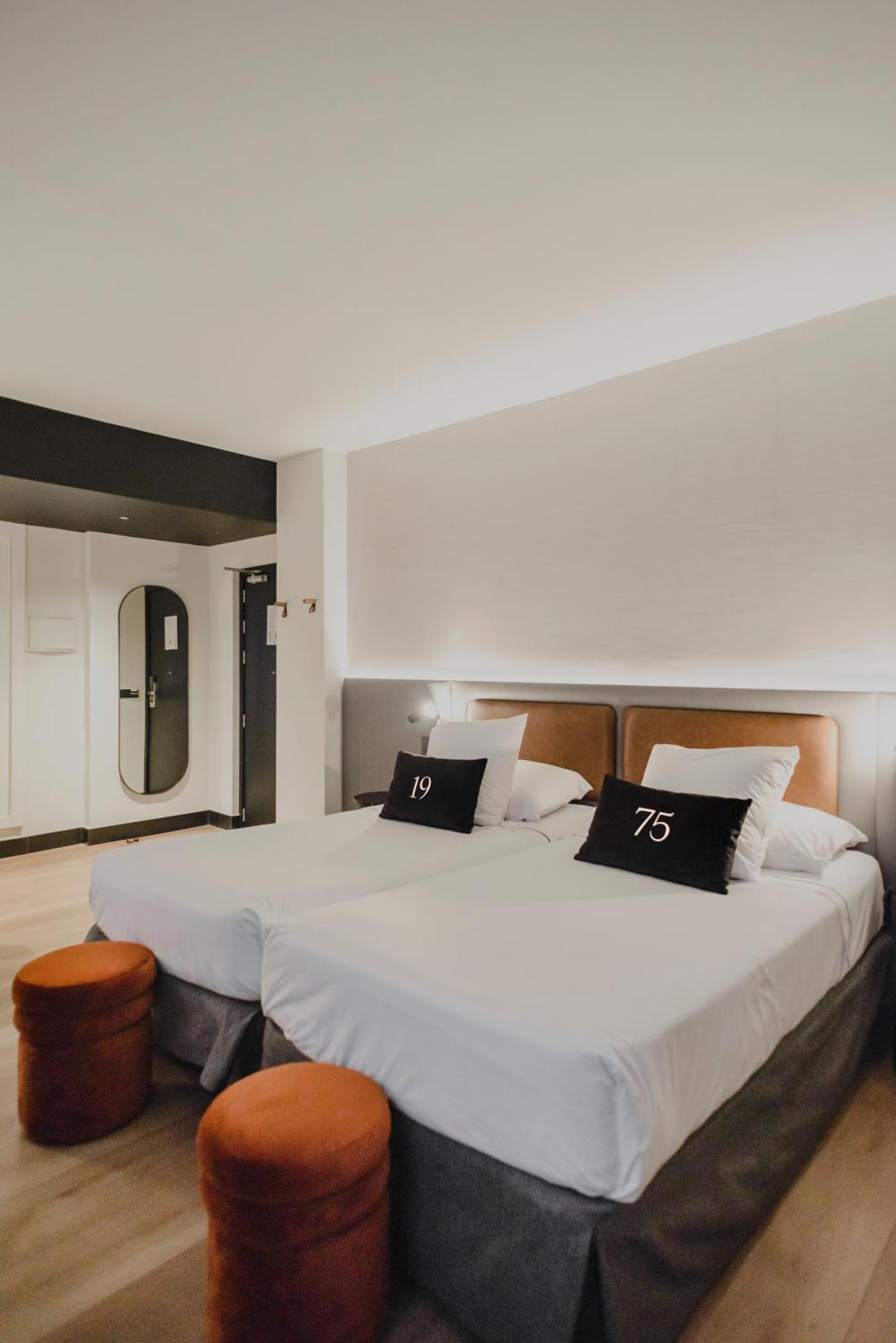 Interior Double Room