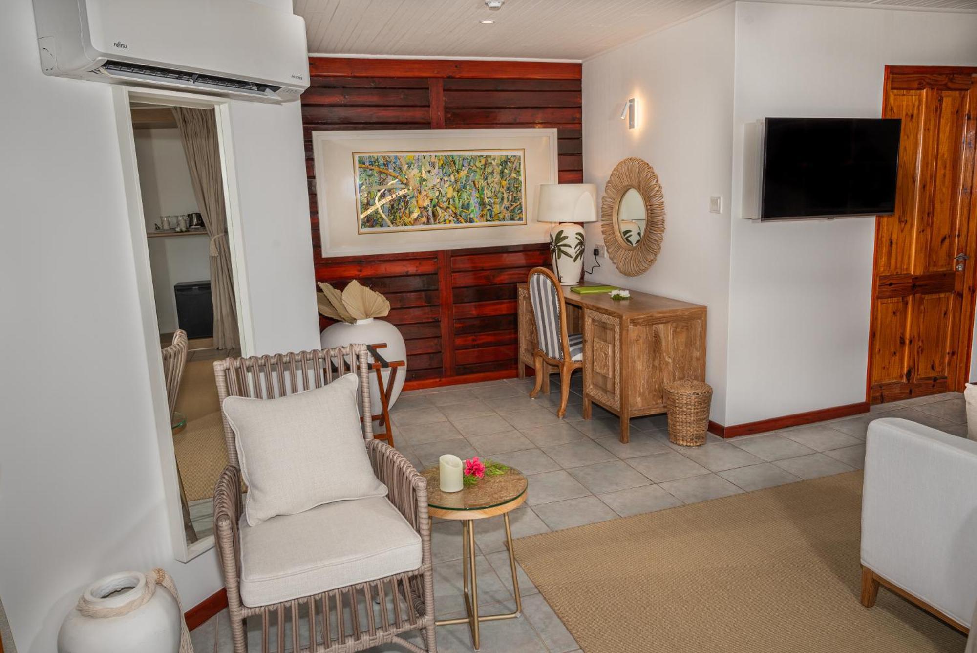 Superior Room with Garden View