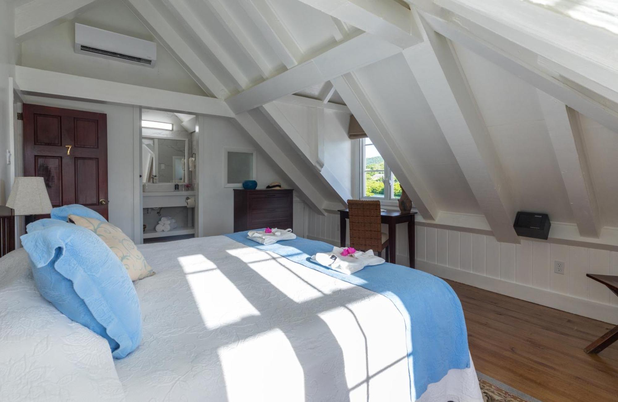 Admiral’s Superior Room with Sea View