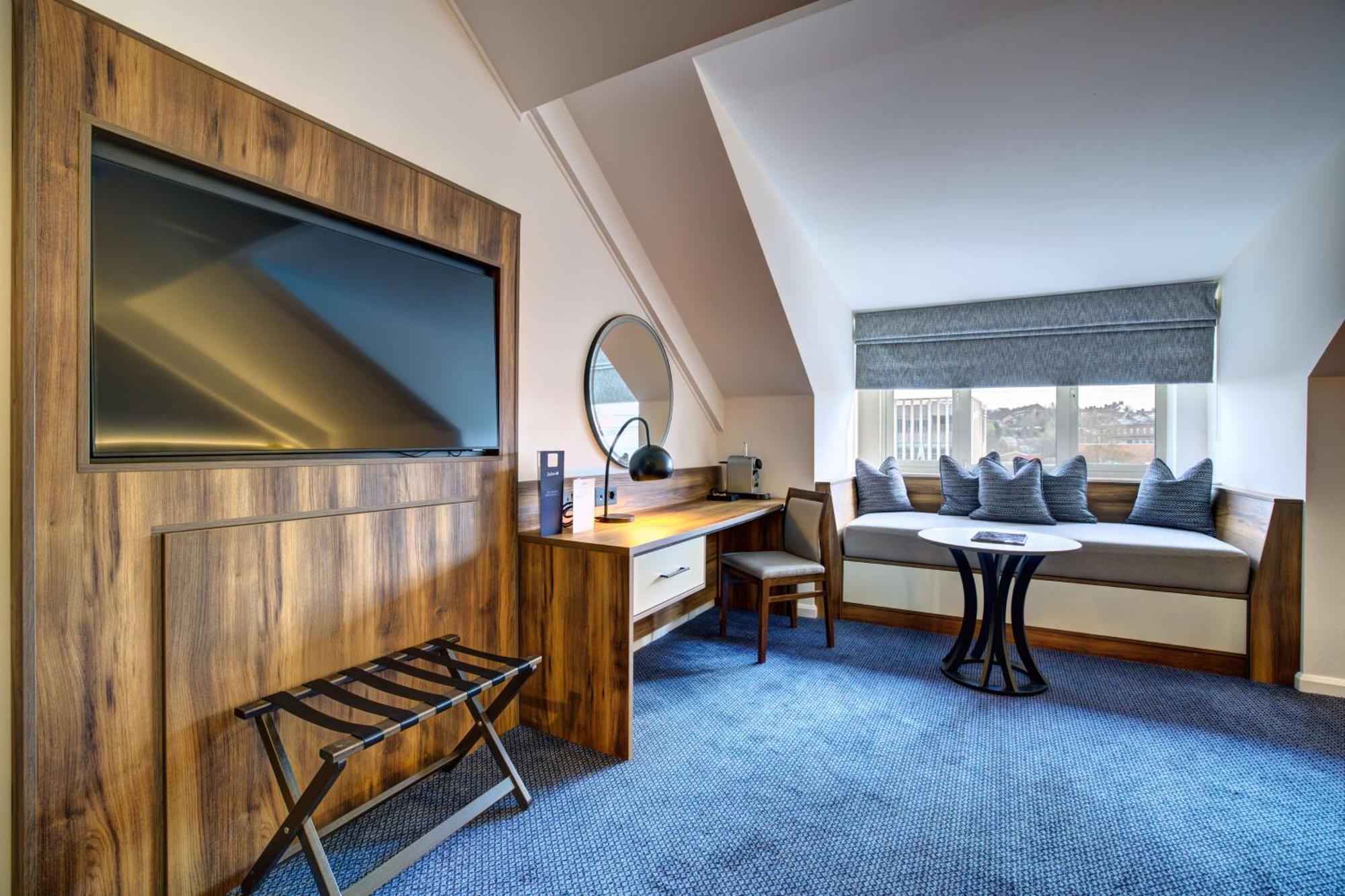 Premium Room River View
