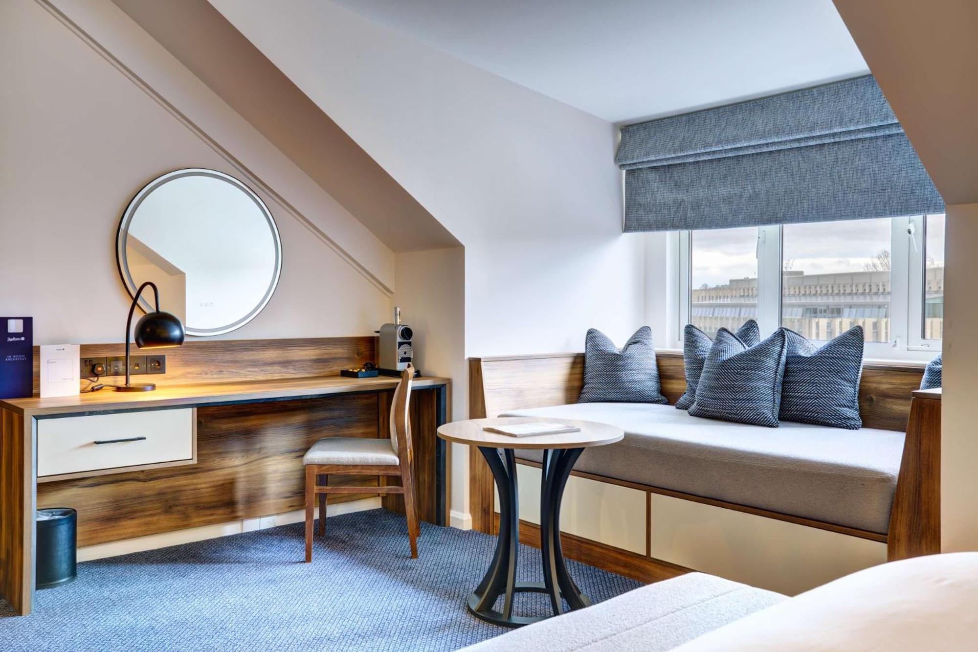 Premium Room River View