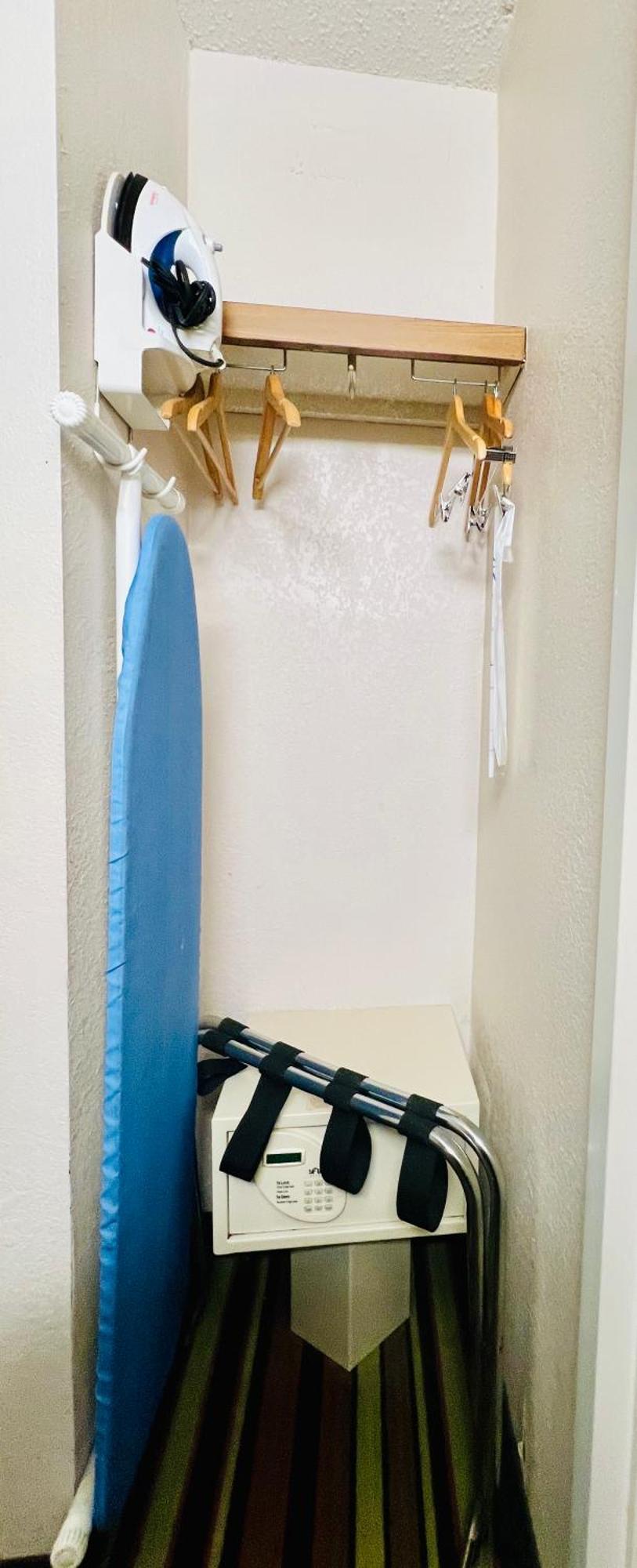 King Room - Non-Smoking,1649025320:JPEG