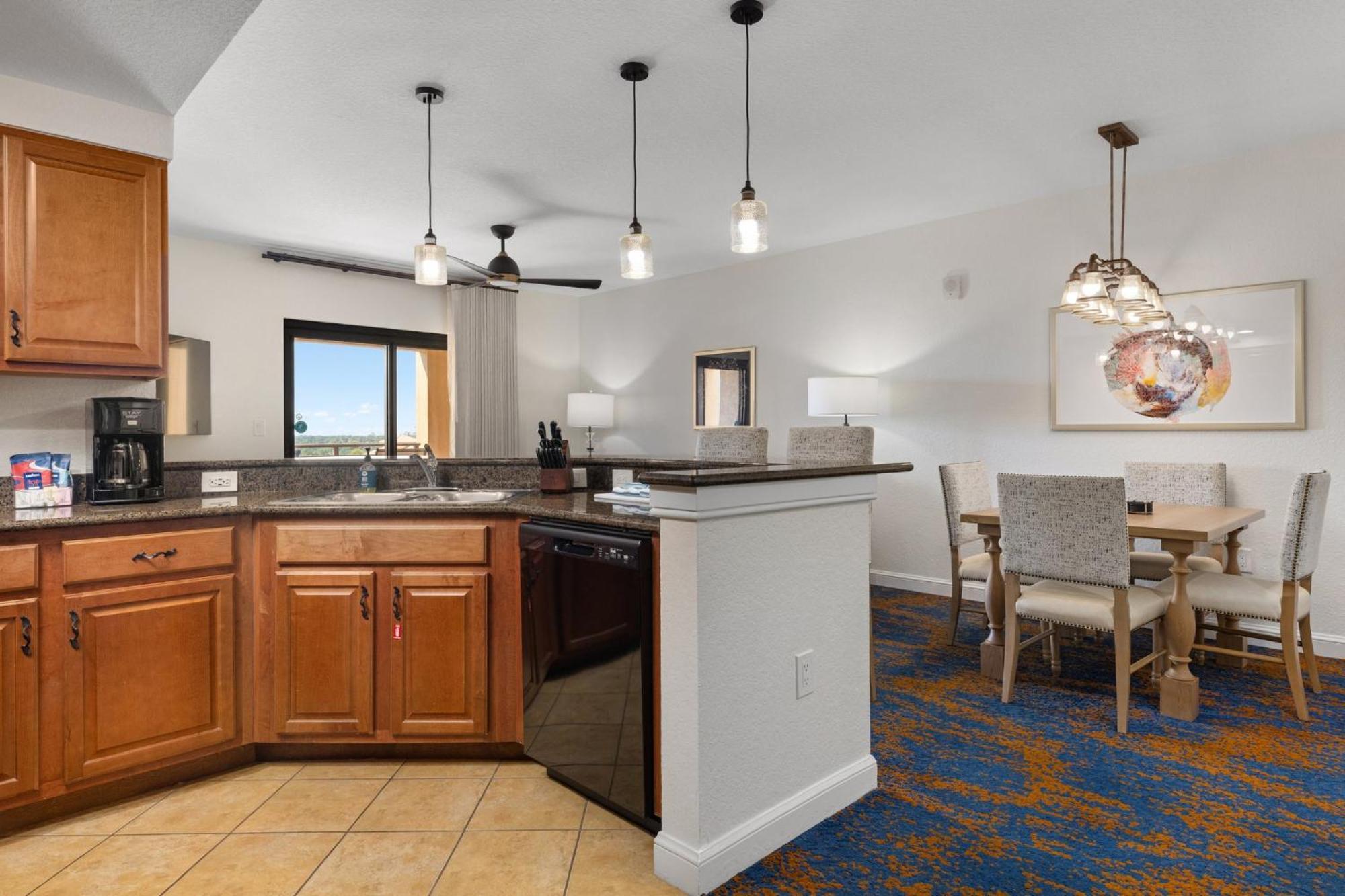 Two-Bedroom Suite,1649881527:JPEG