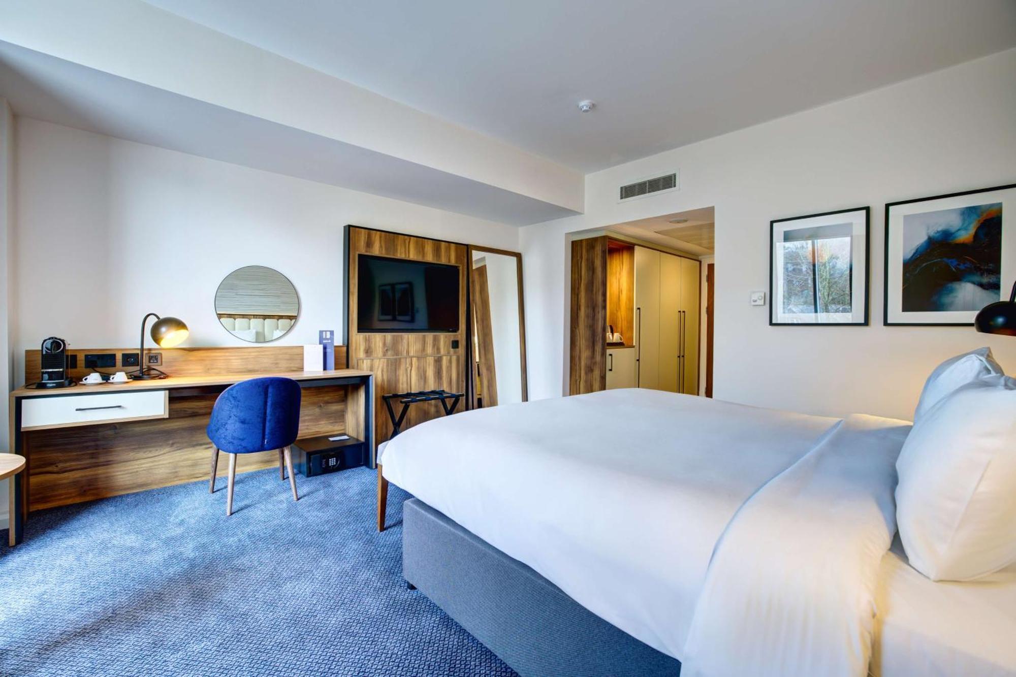 Superior Room River view