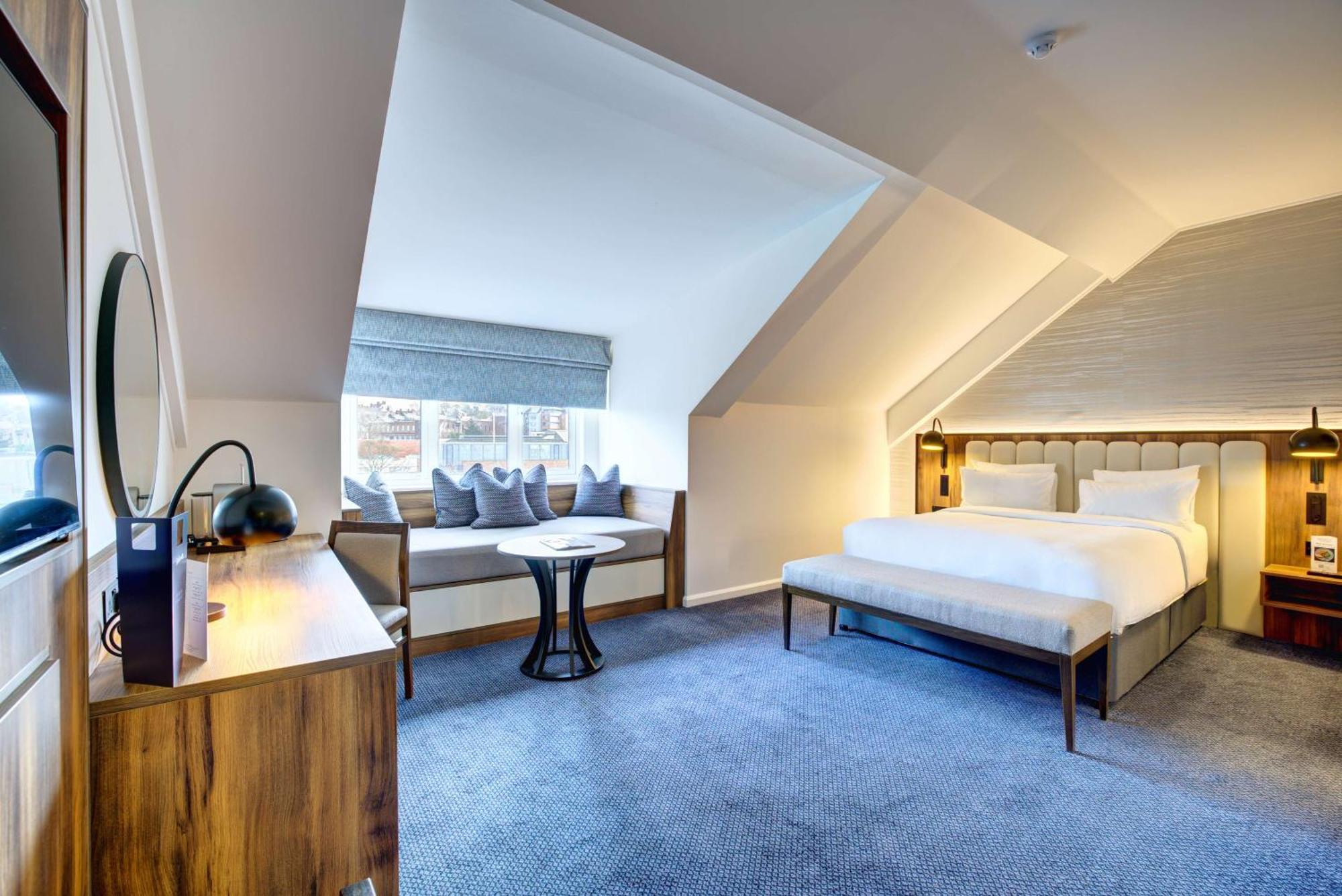 Premium Room River View
