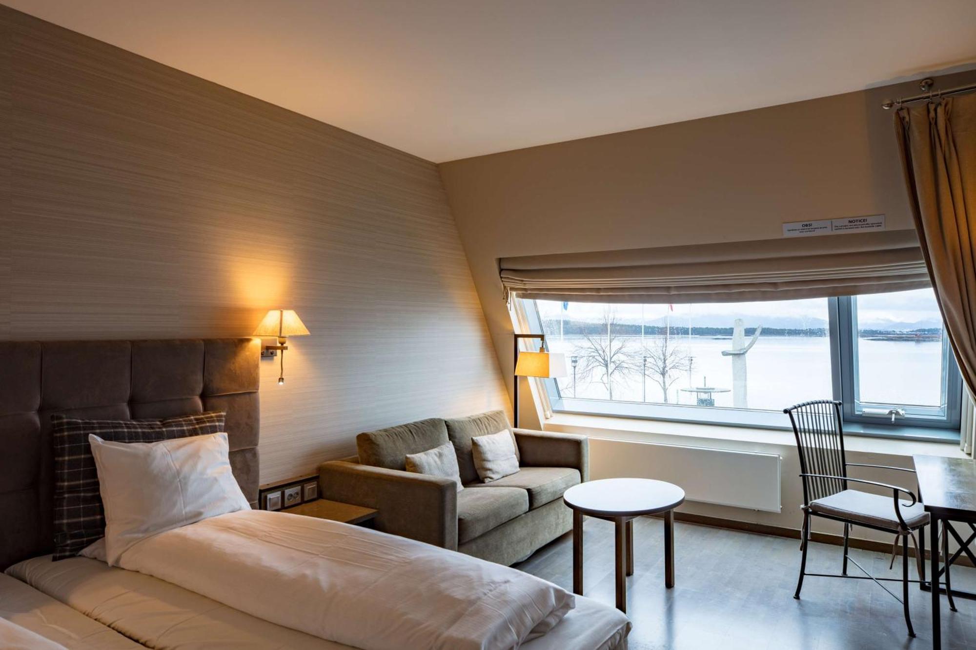 King Room,1649887896:JPEG