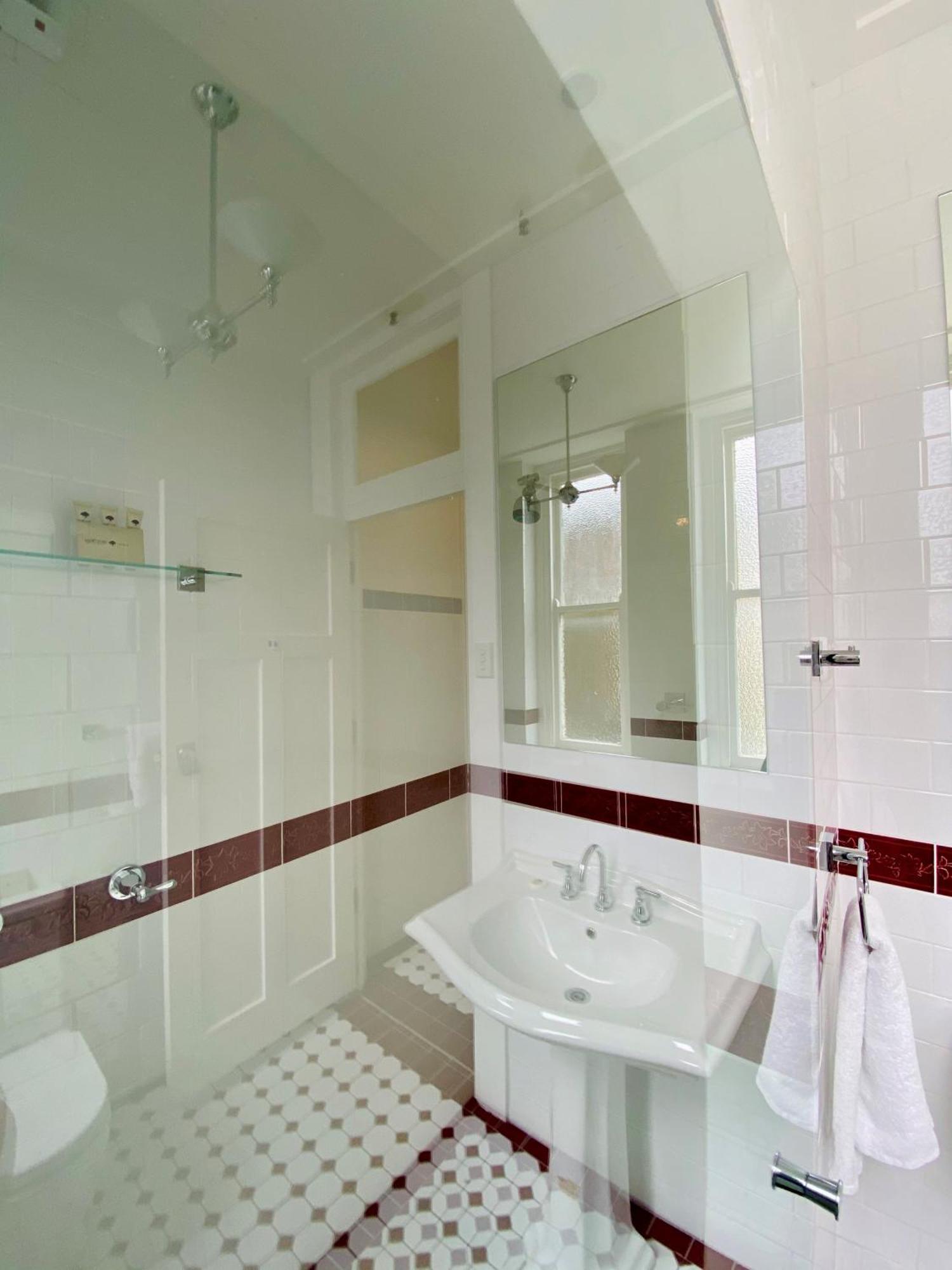 Traditional Room private external bathroom
