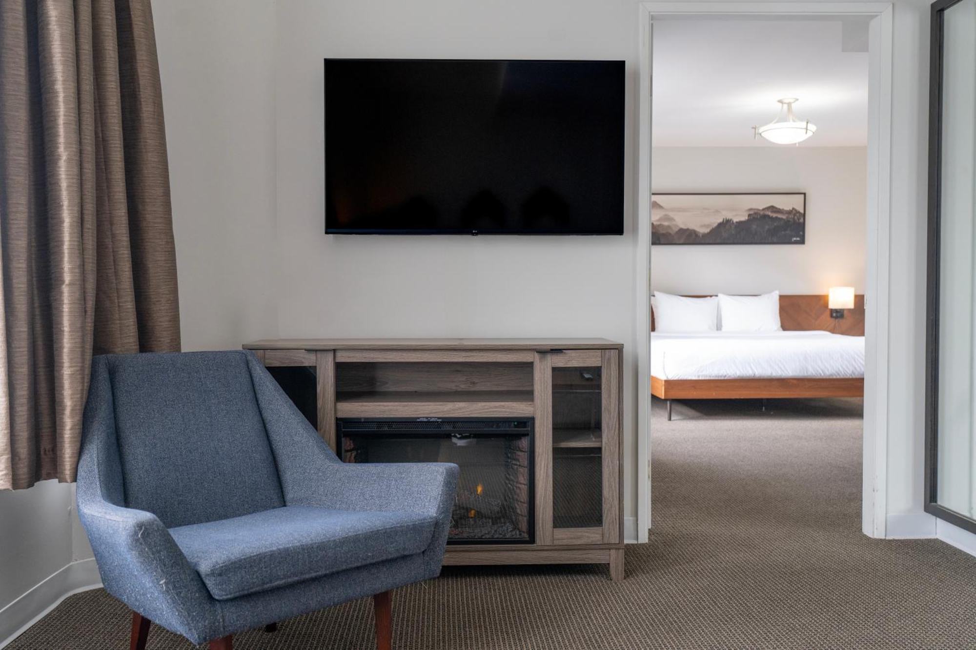 One-Bedroom Suite
