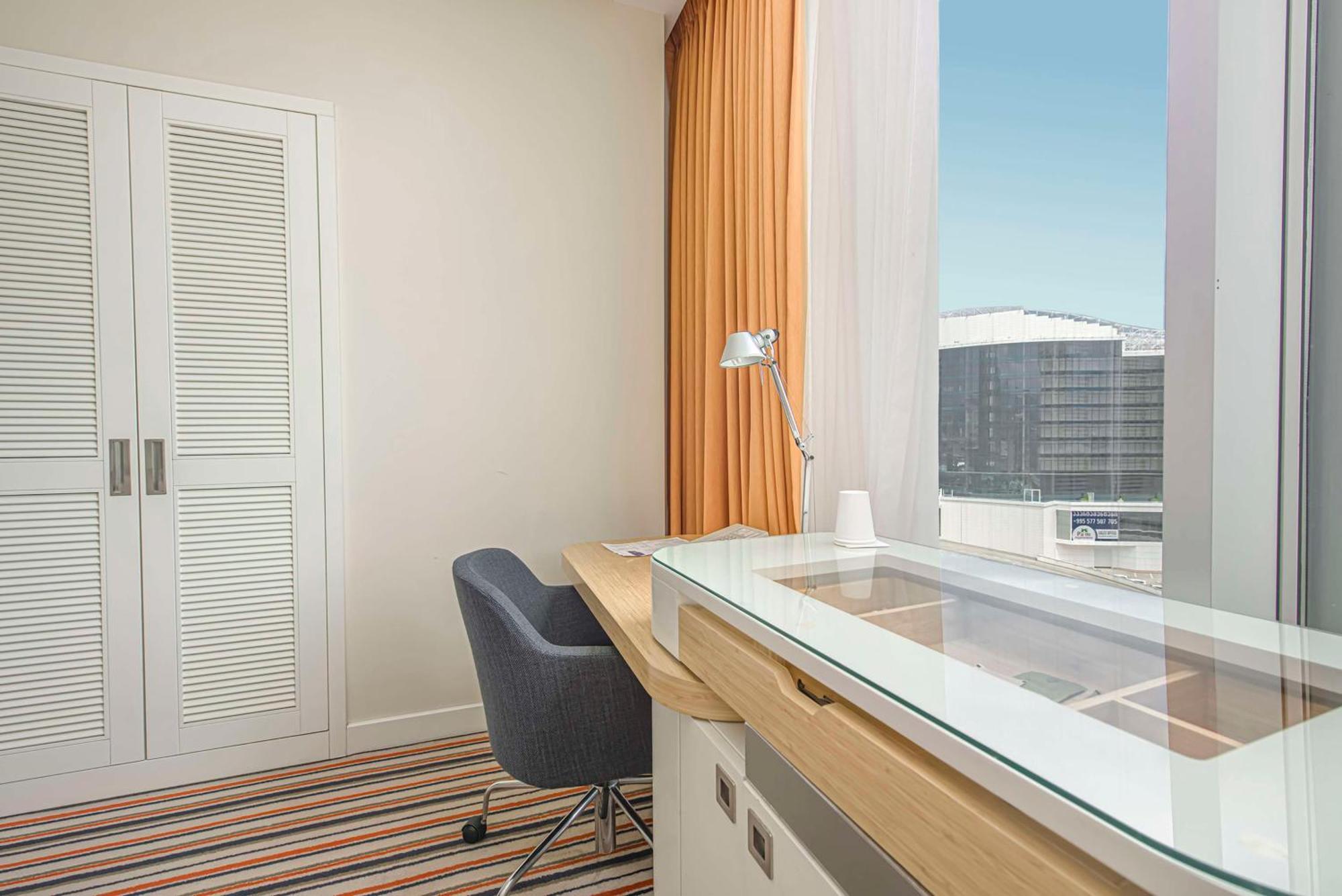 Superior Room,1651737517:JPEG