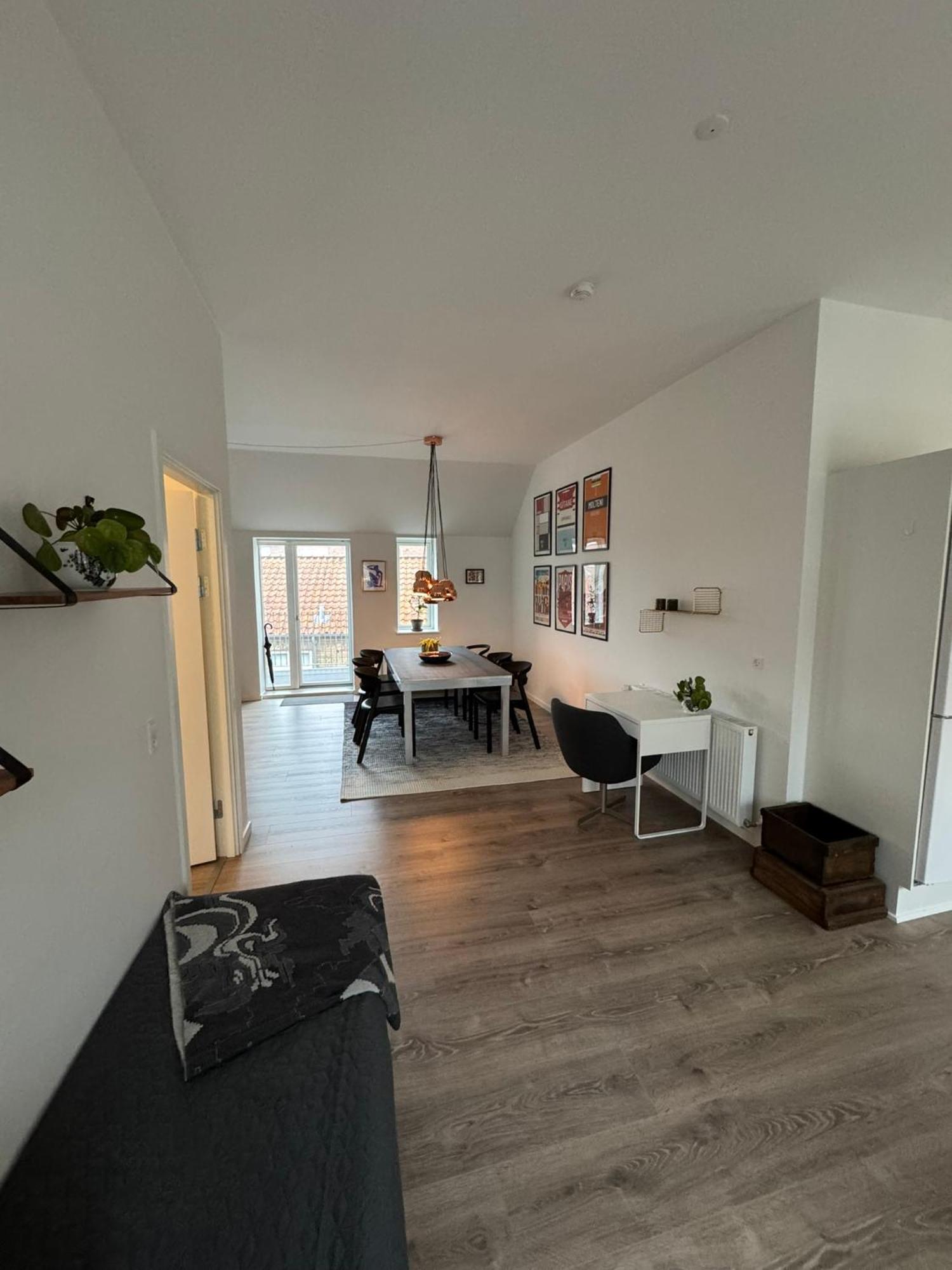 Deluxe One-Bedroom Apartment Garden View