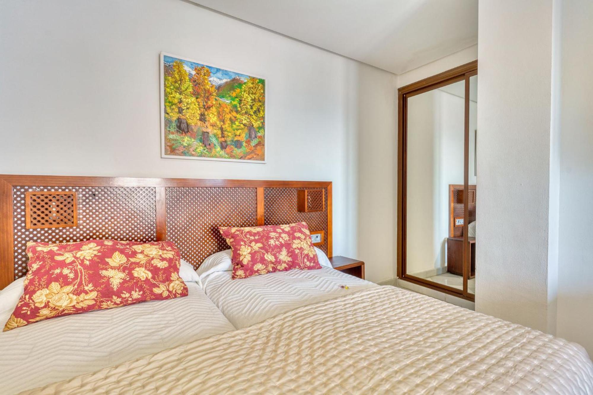 Triple Room with City View,1651730730:JPEG