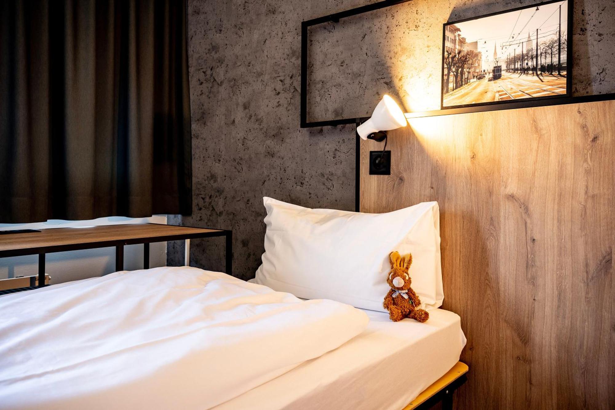 Superior Double Room Air-Condition