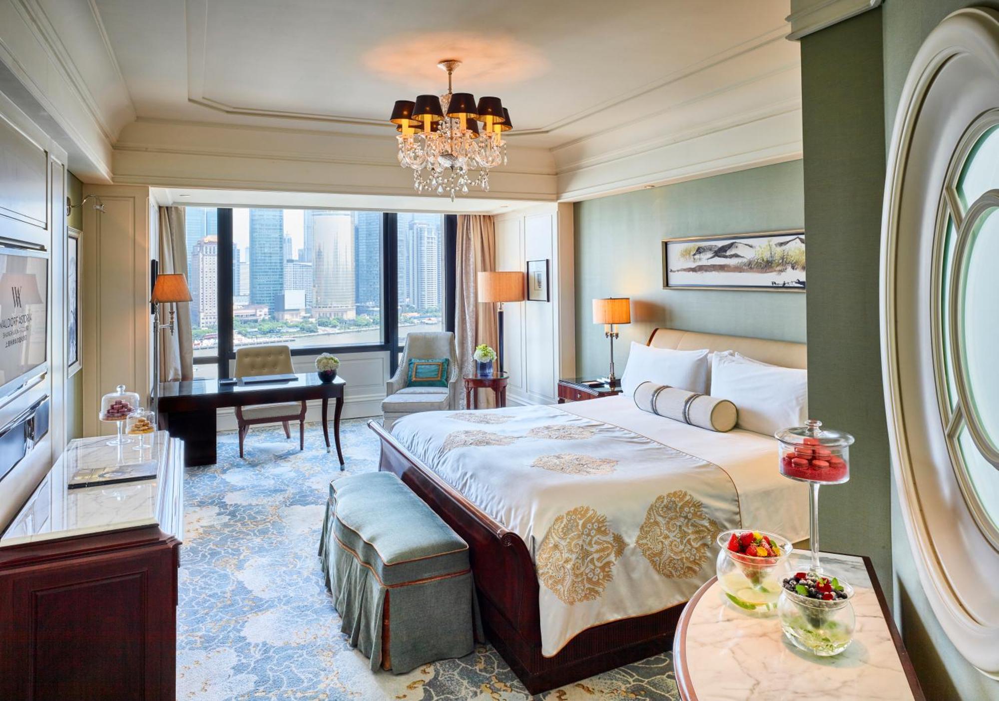 Deluxe King Room View,1657153814:JPEG