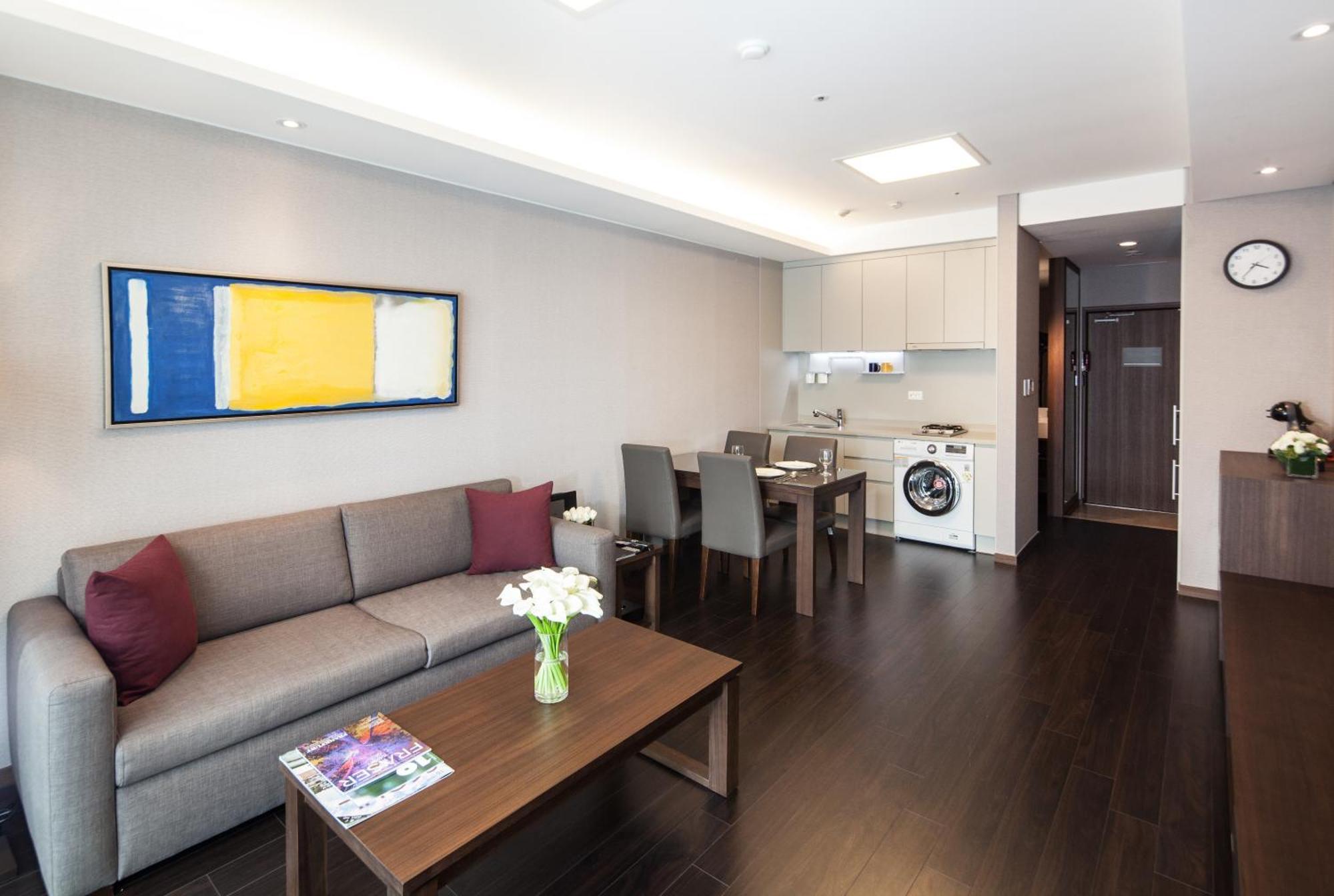 One-Bedroom Family Apartment