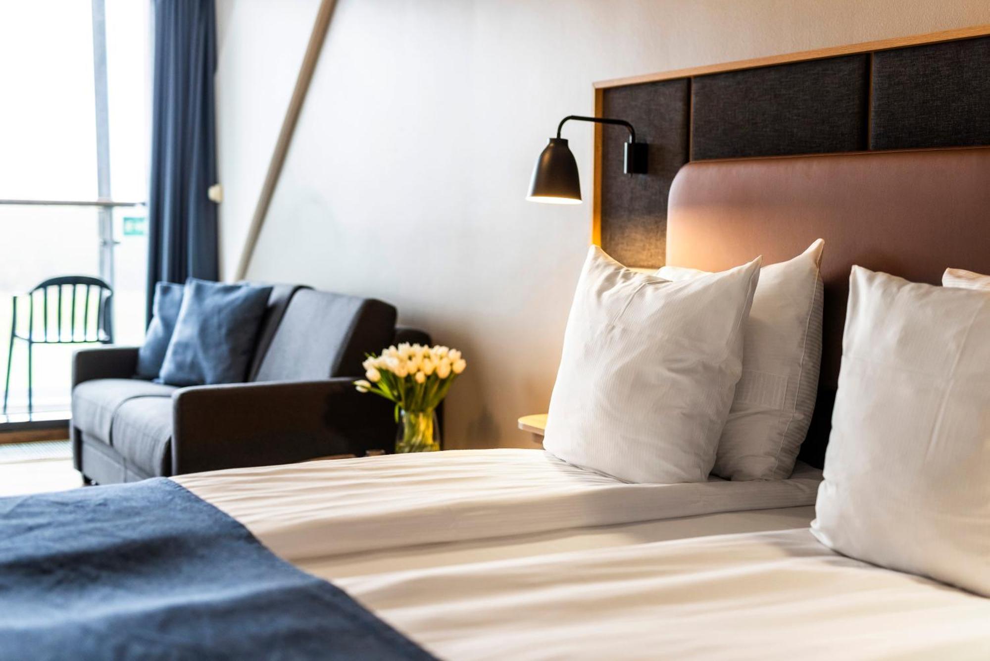 Superior Double Room,1654254161:JPEG