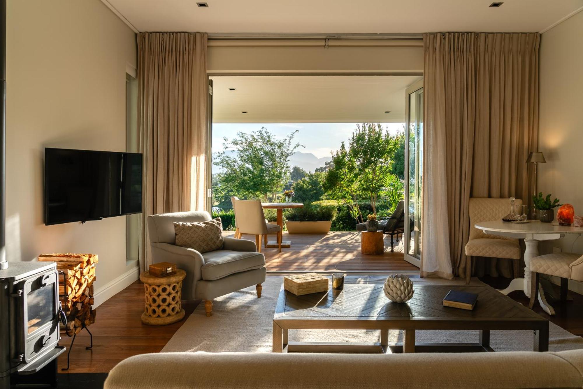 Luxury Suite