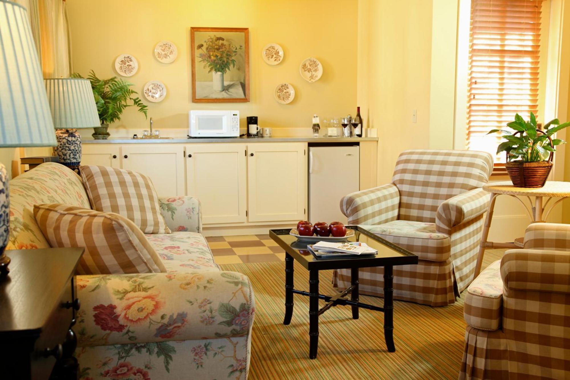 Bungalow,1698954942:JPEG