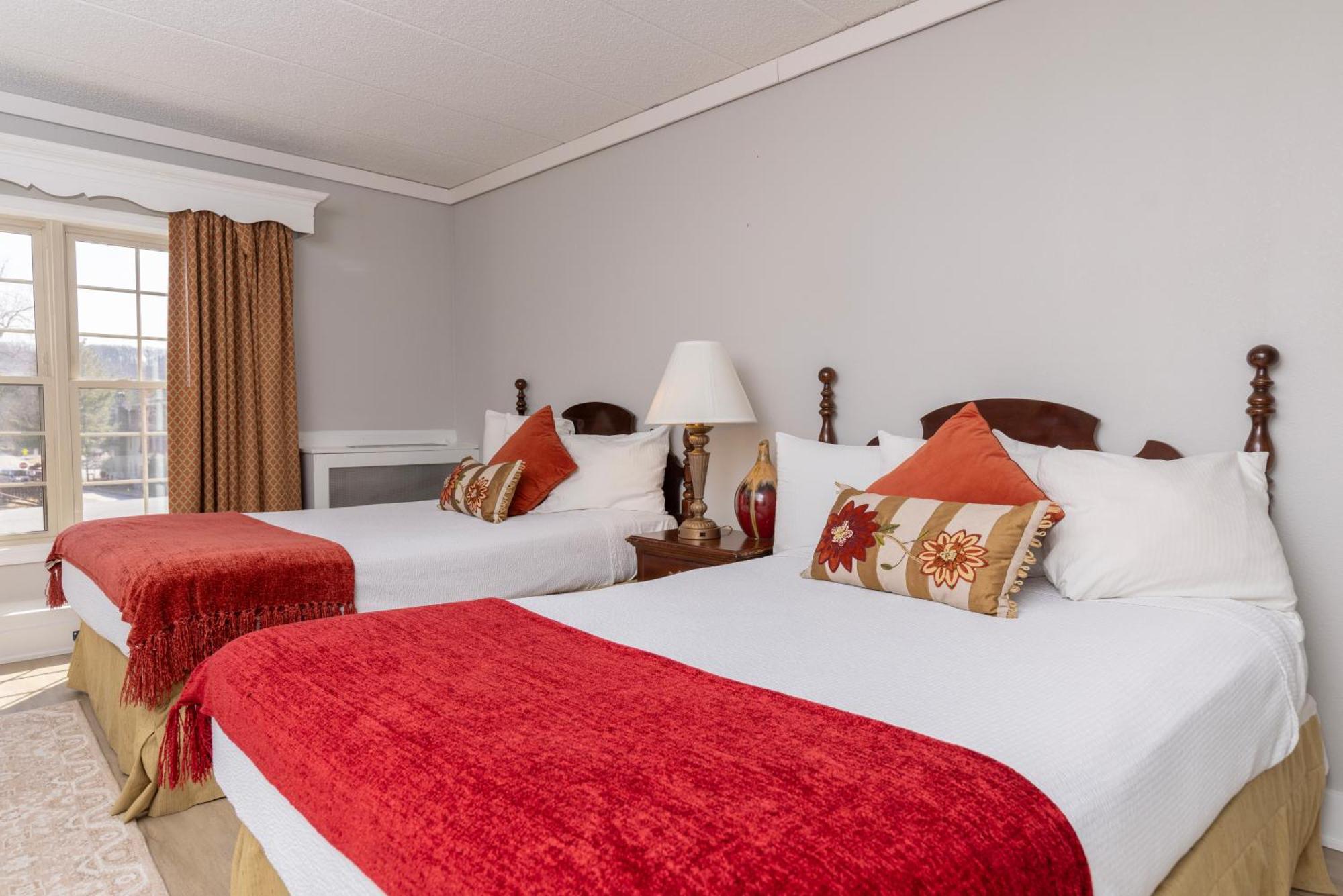 Deluxe Double Room with Two Double Beds,1654278895:JPEG