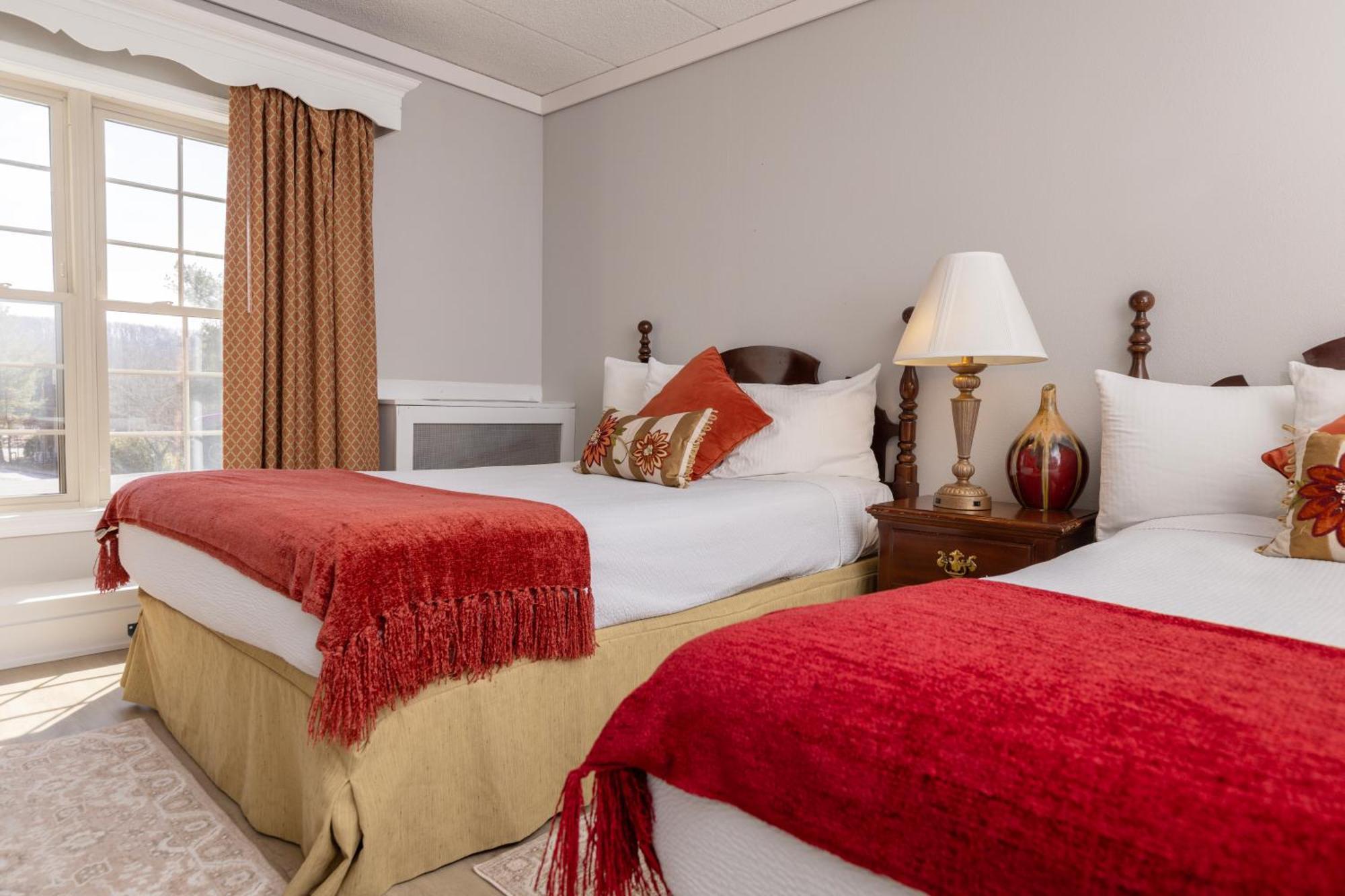 Deluxe Double Room Two Double Beds