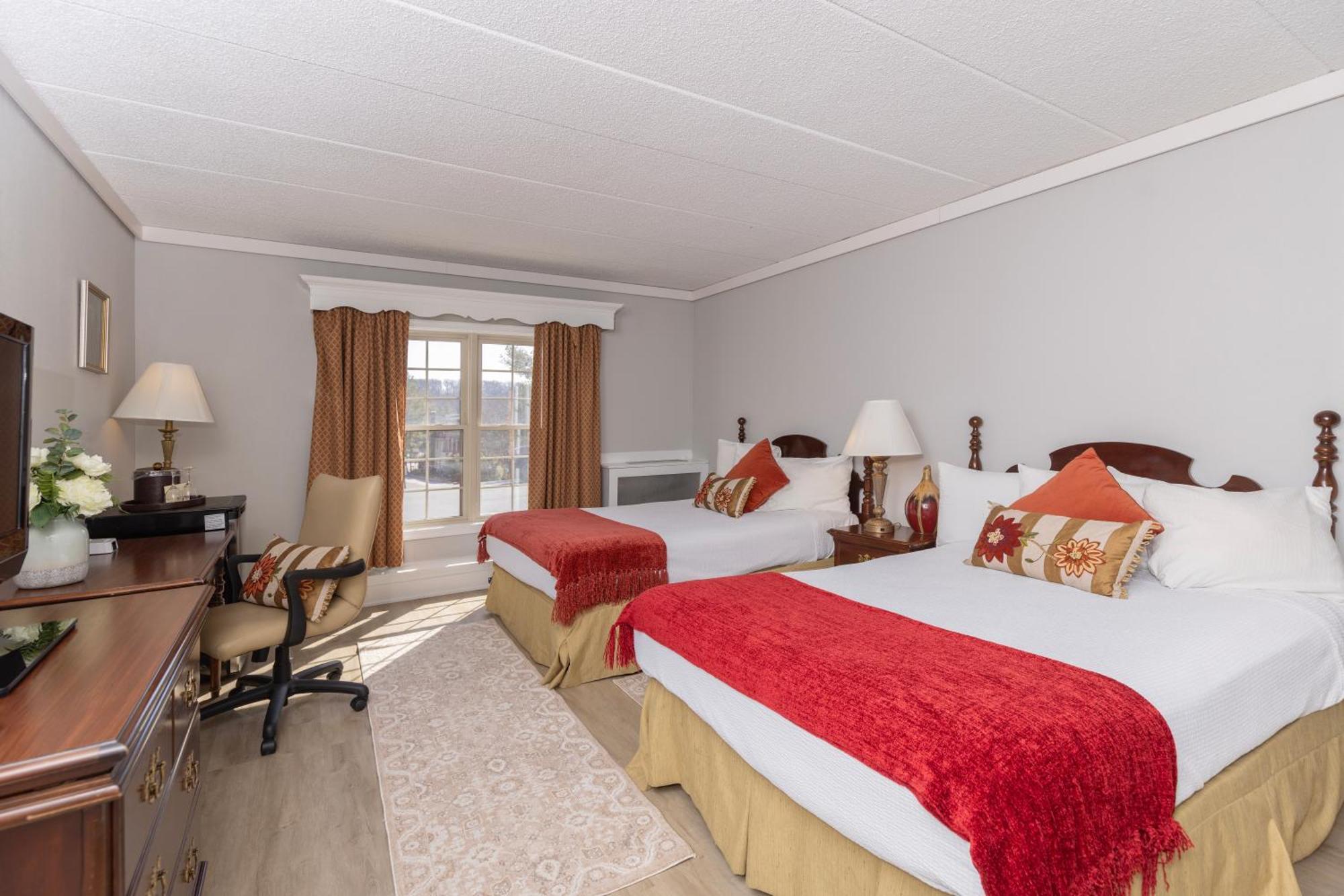 Deluxe Double Room Two Double Beds