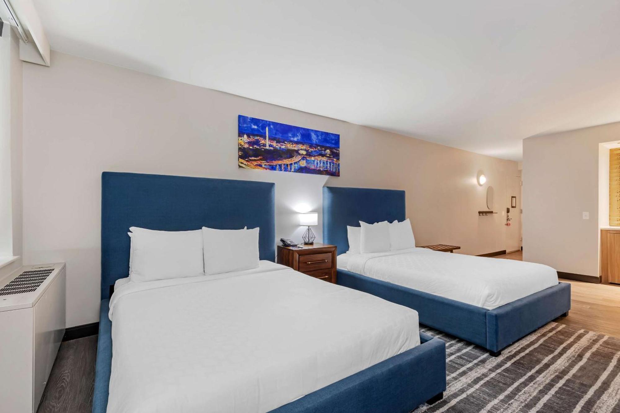 Quadruple Room with Two Queen Beds - Disability Access/Non Smoking,1655268300:JPEG