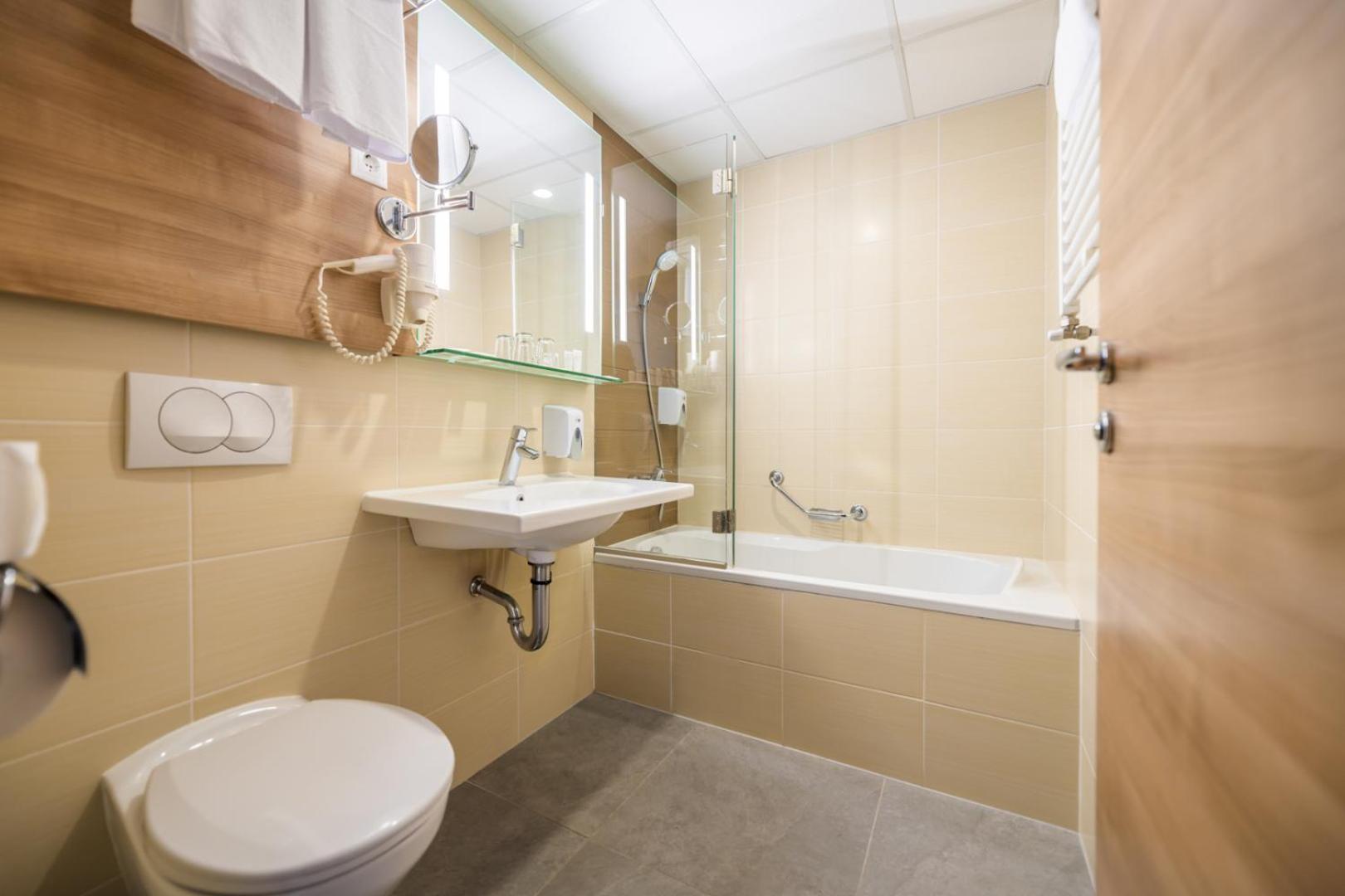 Standard Twin or Double Room