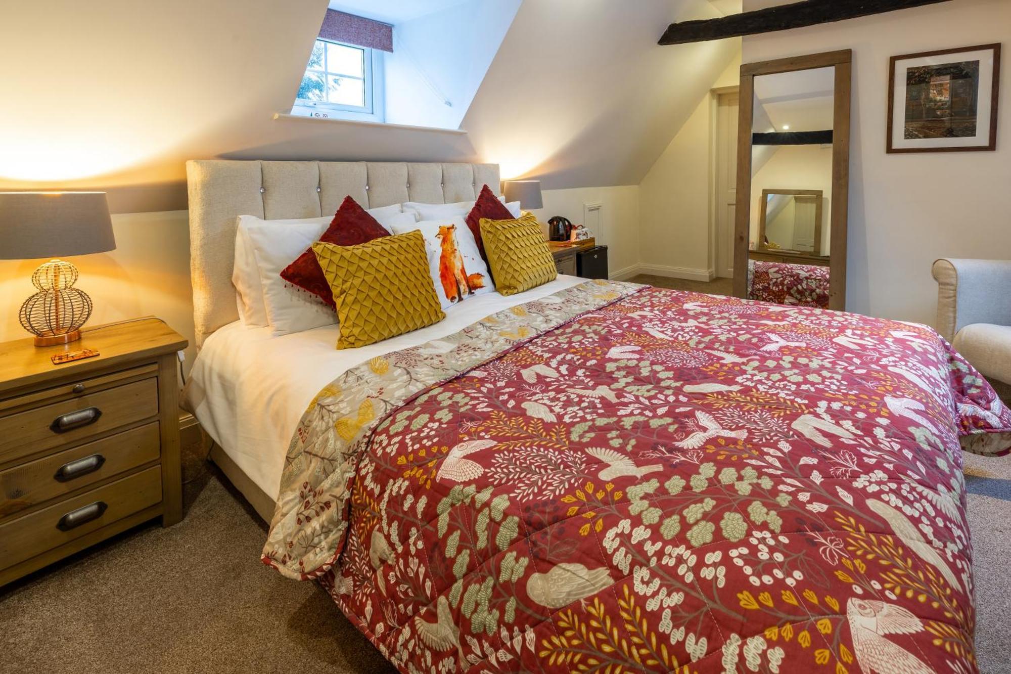 Queen Room
