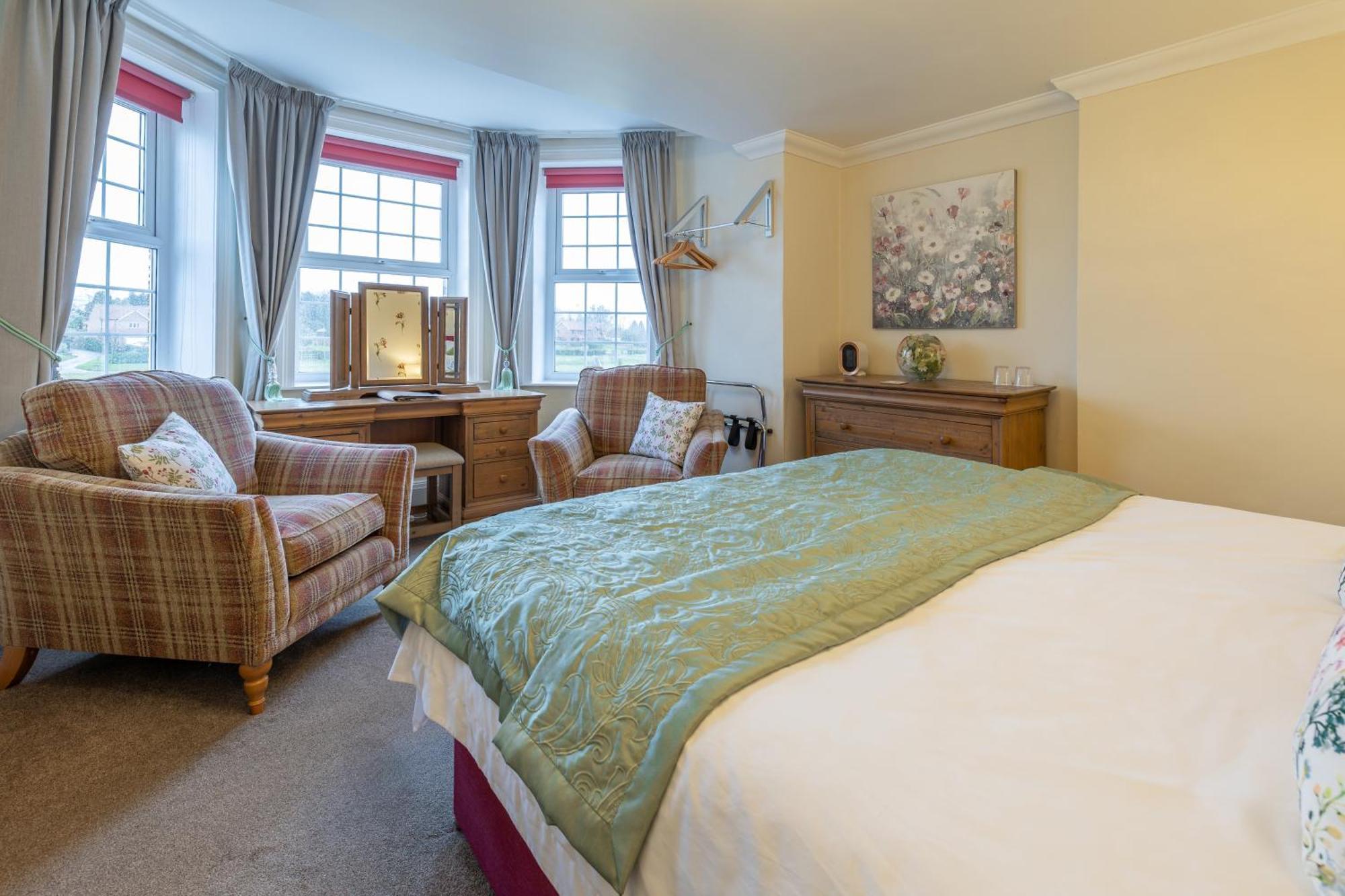 Superior King Room