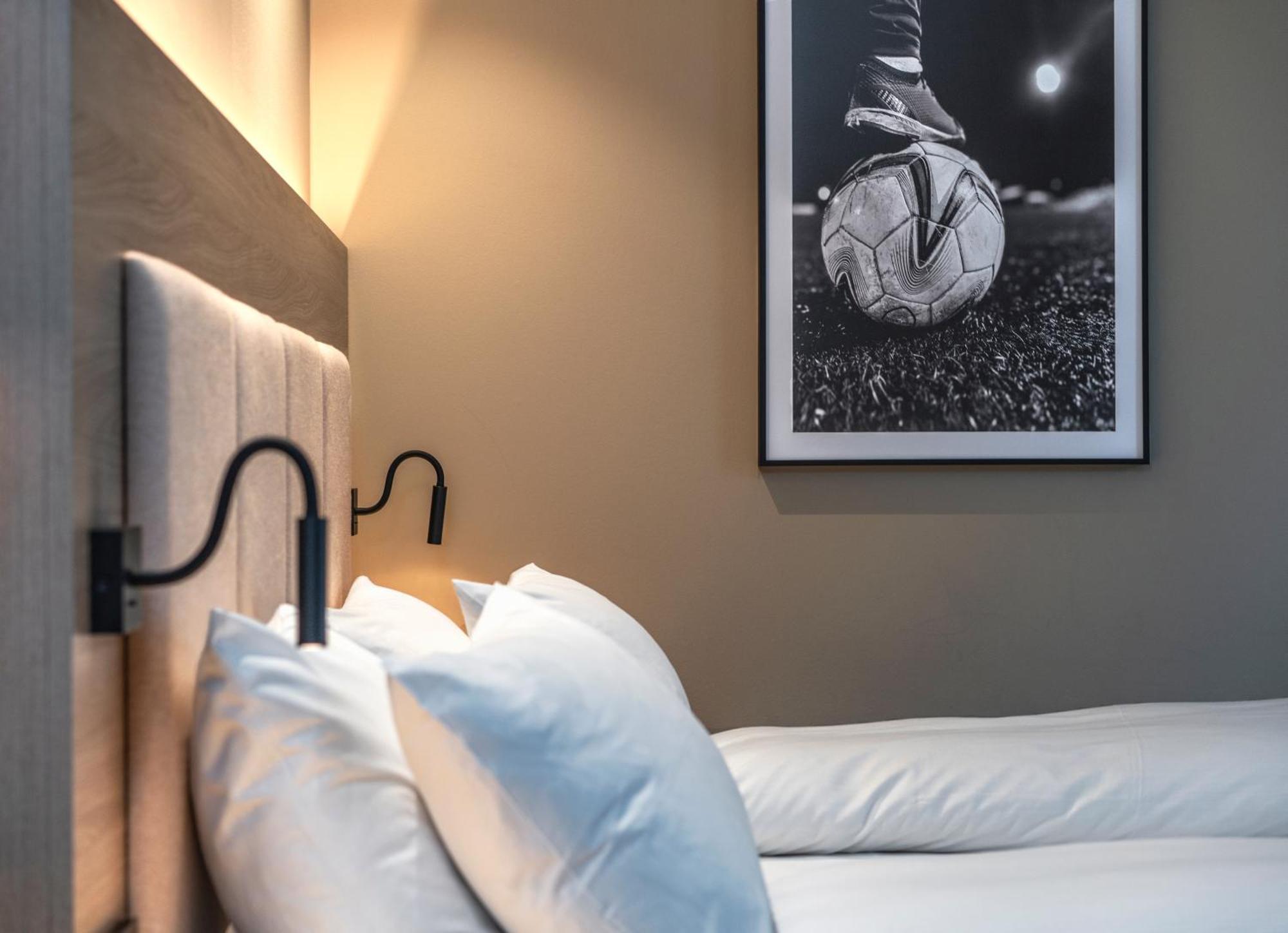 Habitación adaptada para personas con movilidad reducida - Cama grande