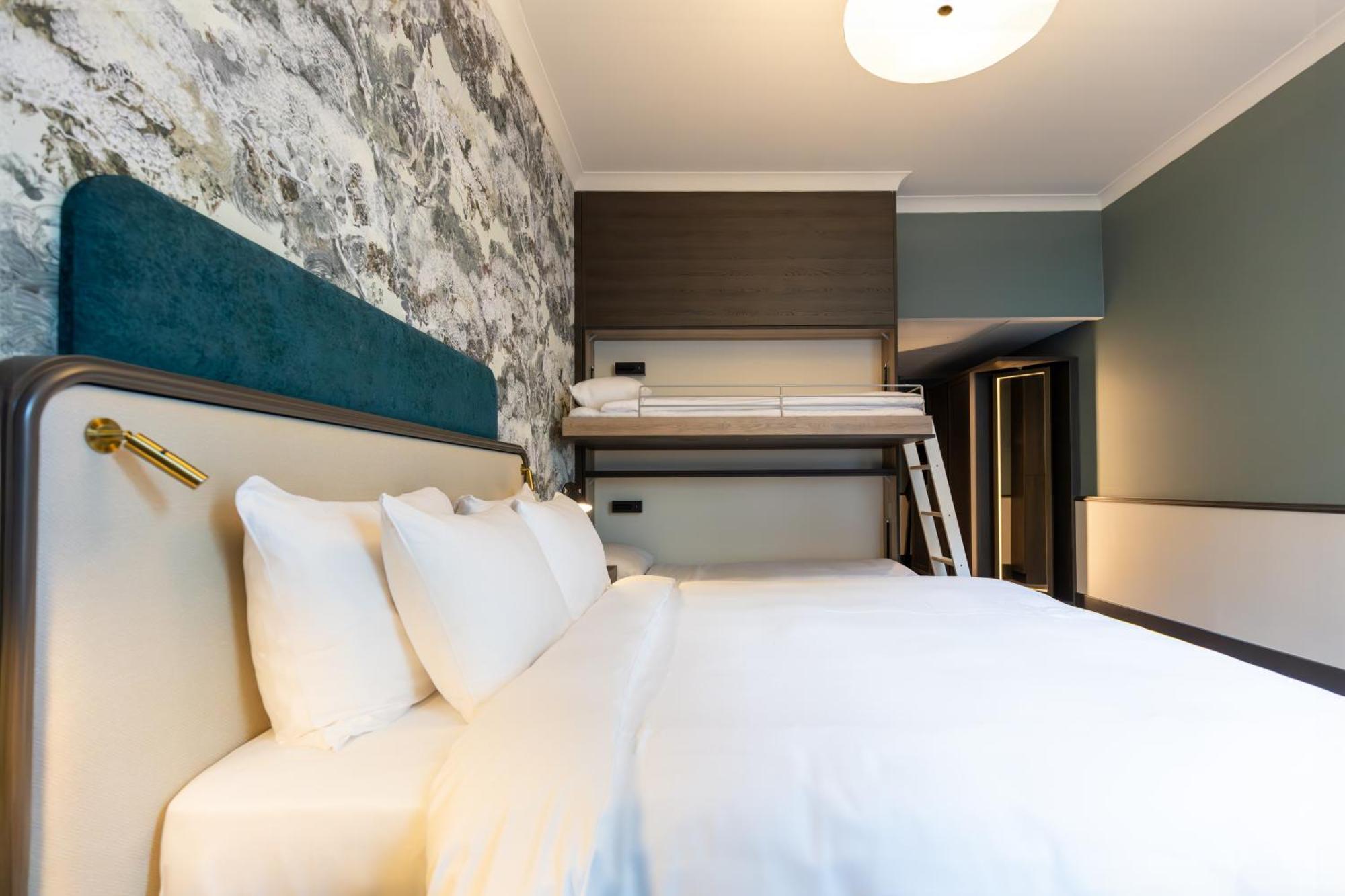 Standard Room with Bunk Beds,1659454790:JPEG